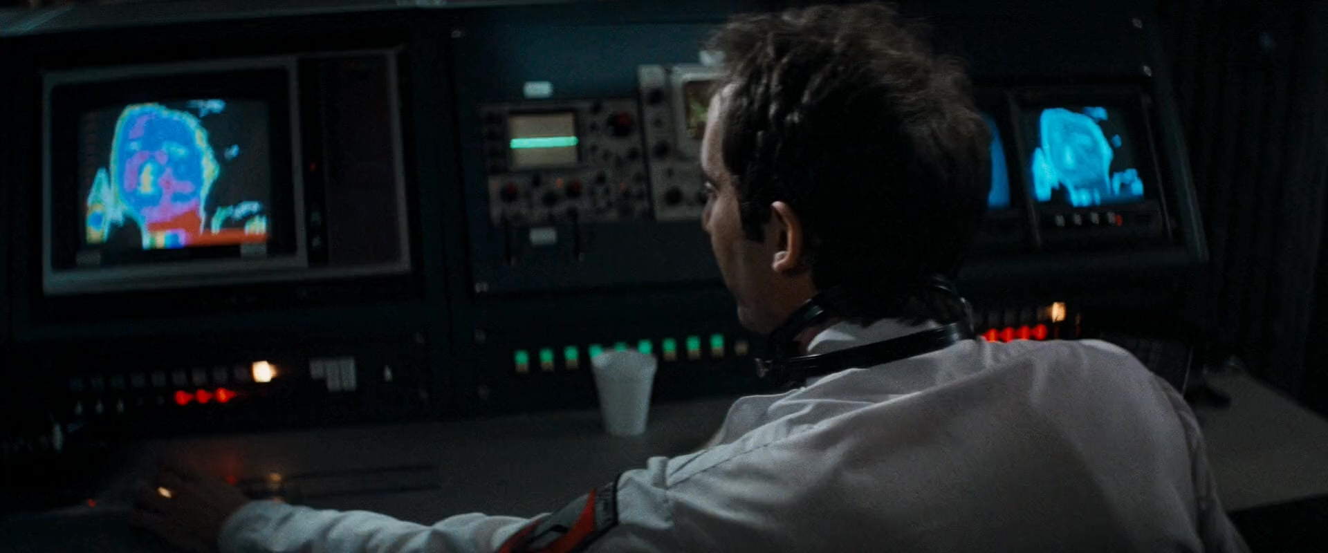 狼人就在你身边.Wolfen.1981.CNSC.mkv_20250717_134157.394.jpg
