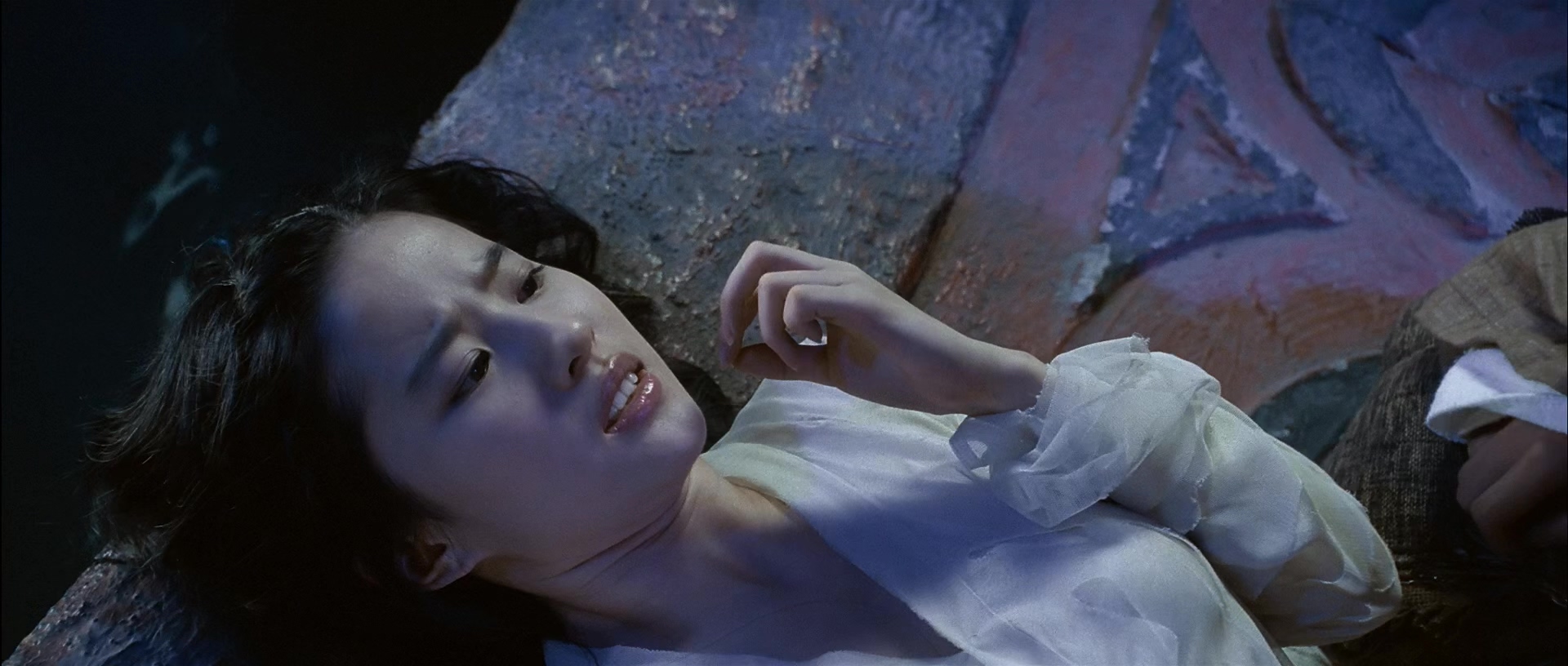 新倩女幽魂.2011.2Audio.CN.mkv_20250717_163759.457.jpg