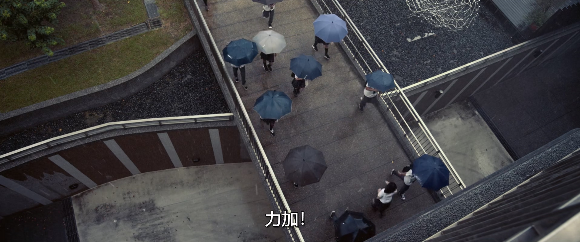 哈啰少女Girls.Revenge.2020.CHINESE.1080p.WEBRip.x265-VXT.mkv_20250721_102554.395.jpg