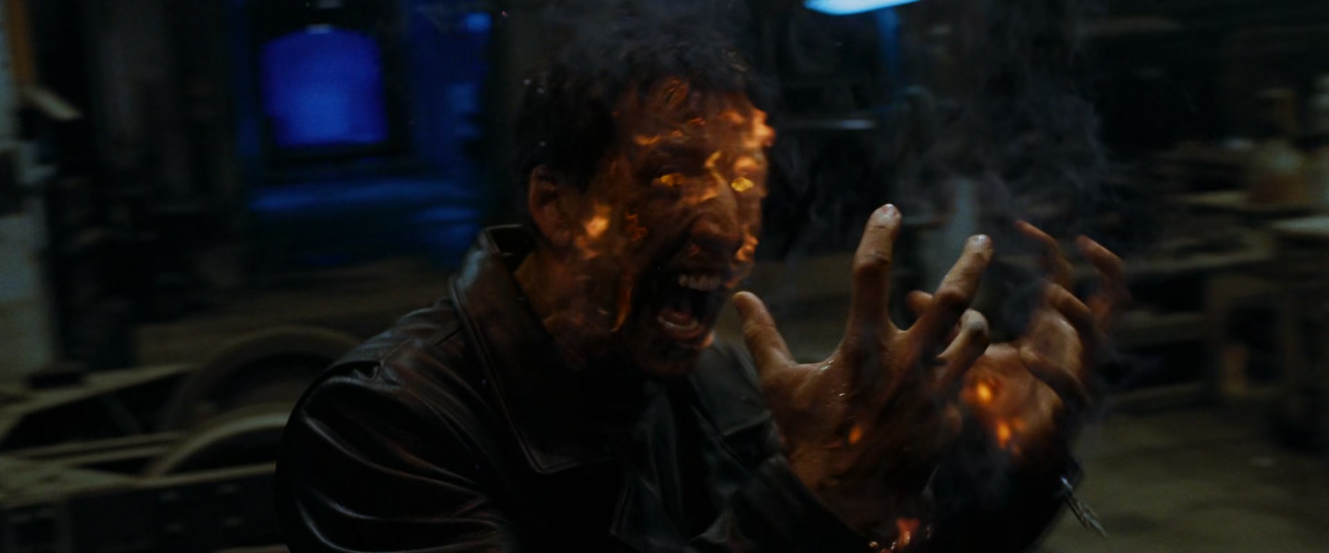 2007.恶灵骑士1(123分钟).1080P.上译央视流媒体英中字.mkv_20250721_013152.317.jpg