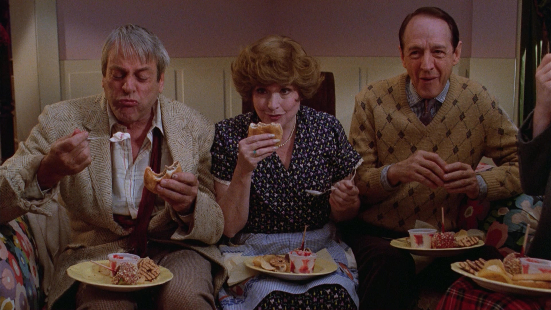 阴阳魔界.twilight.zone.the.movie.1983.2Audio.CN.mkv_20250723_131801.759.jpg