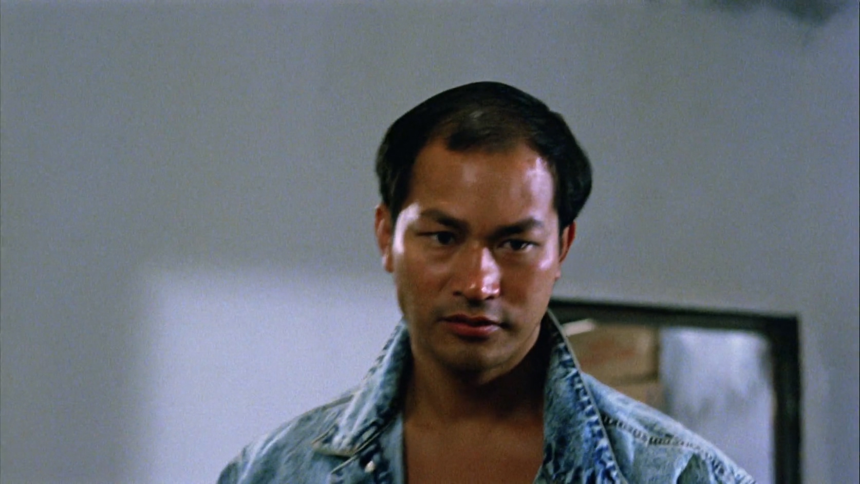 皇家飞凤.Angel.Enforcers.1989.1080p.BluRay.x264.AAC.2audio.mkv_20250728_102735.343.jpg