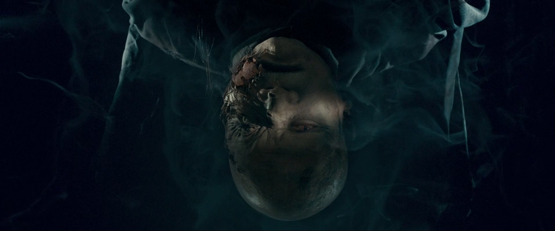 僵尸.Rigor.Mortis.2013.CHINESE.1080p.BluRay.x265.2audio-VXT.mkv_20250731_105126.322.jpg