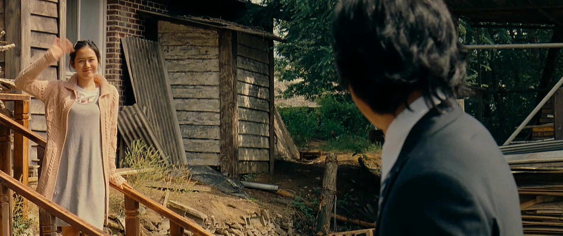 我脑海中的橡皮擦.A.Moment.to.Remember.2004.2Audio.CN.mkv_20250731_154847.373.jpg