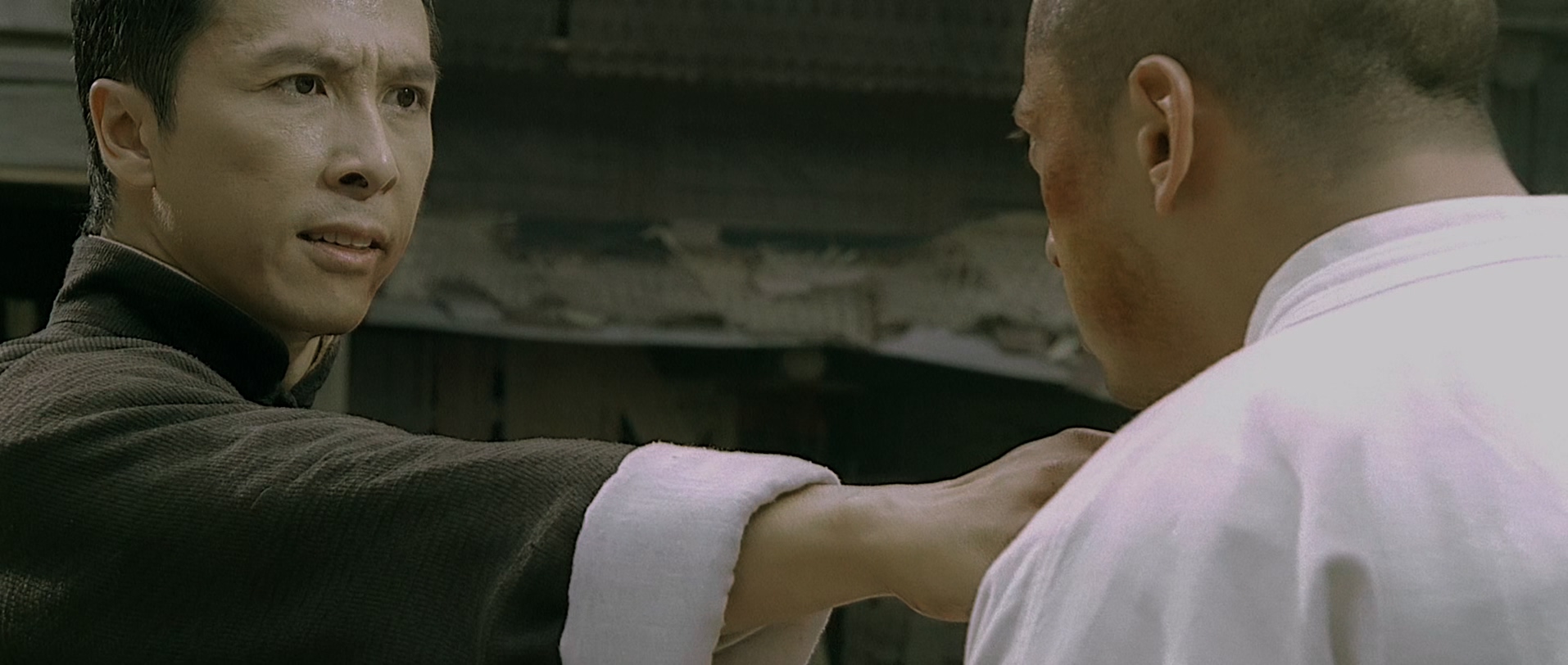 2008.叶问1(106分钟).4K.国双粤中字.mkv_20250803_021316.807.jpg