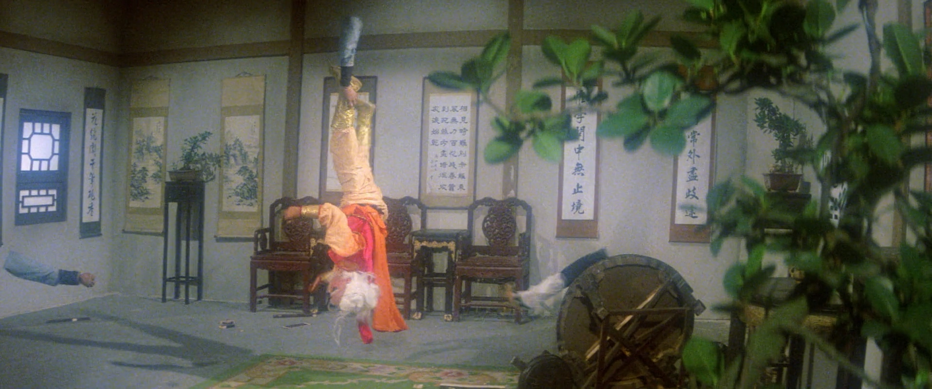 1986.阴阳奇兵(100分钟).1080P.国粤对应中字.mkv_20250805_004957.147.jpg