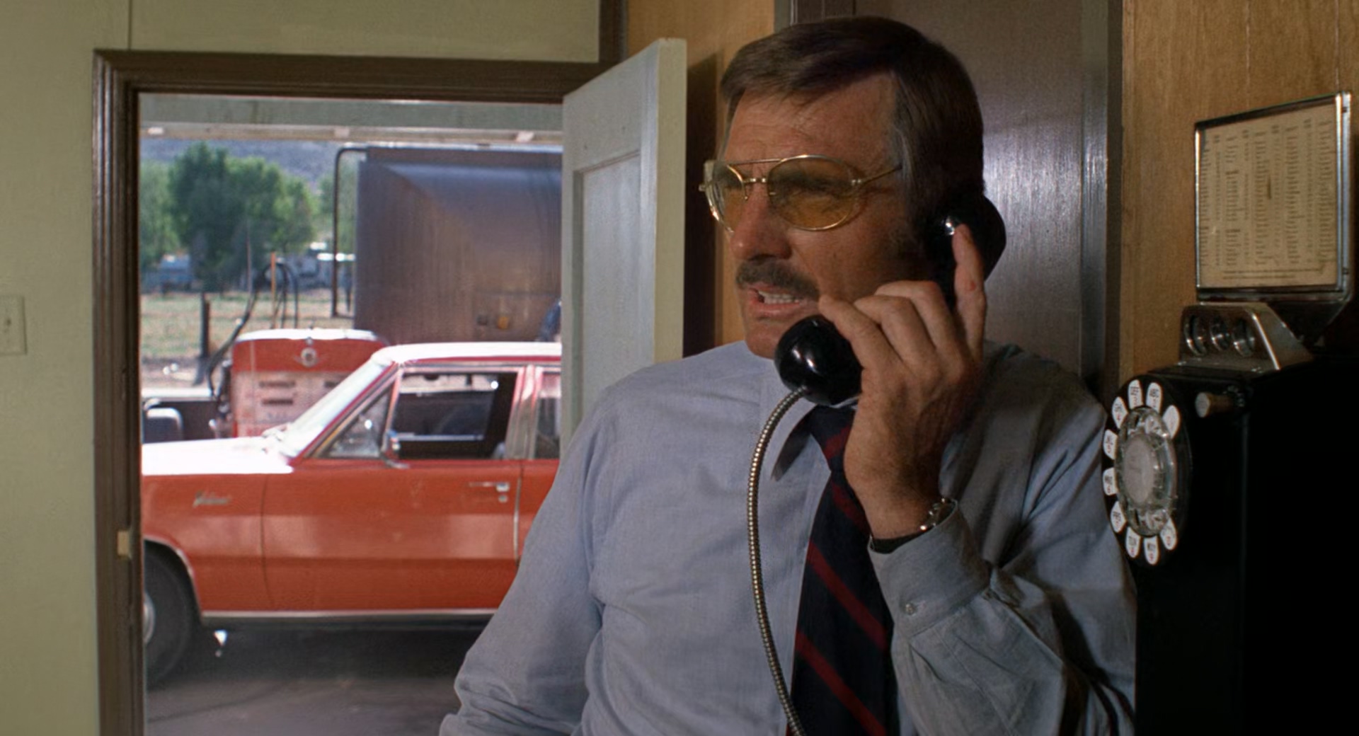 Duel.1971.1080p.BluRay.x265-RARBG.mkv_20250807_093832.660.jpg