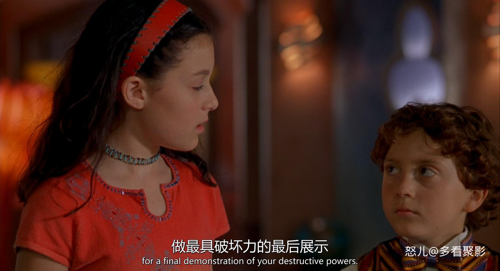 非常小特务.Spy.Kids.2001.1080p.BluRay.x265.4audio-RARBG.mkv_20251003_120021.425.jpg