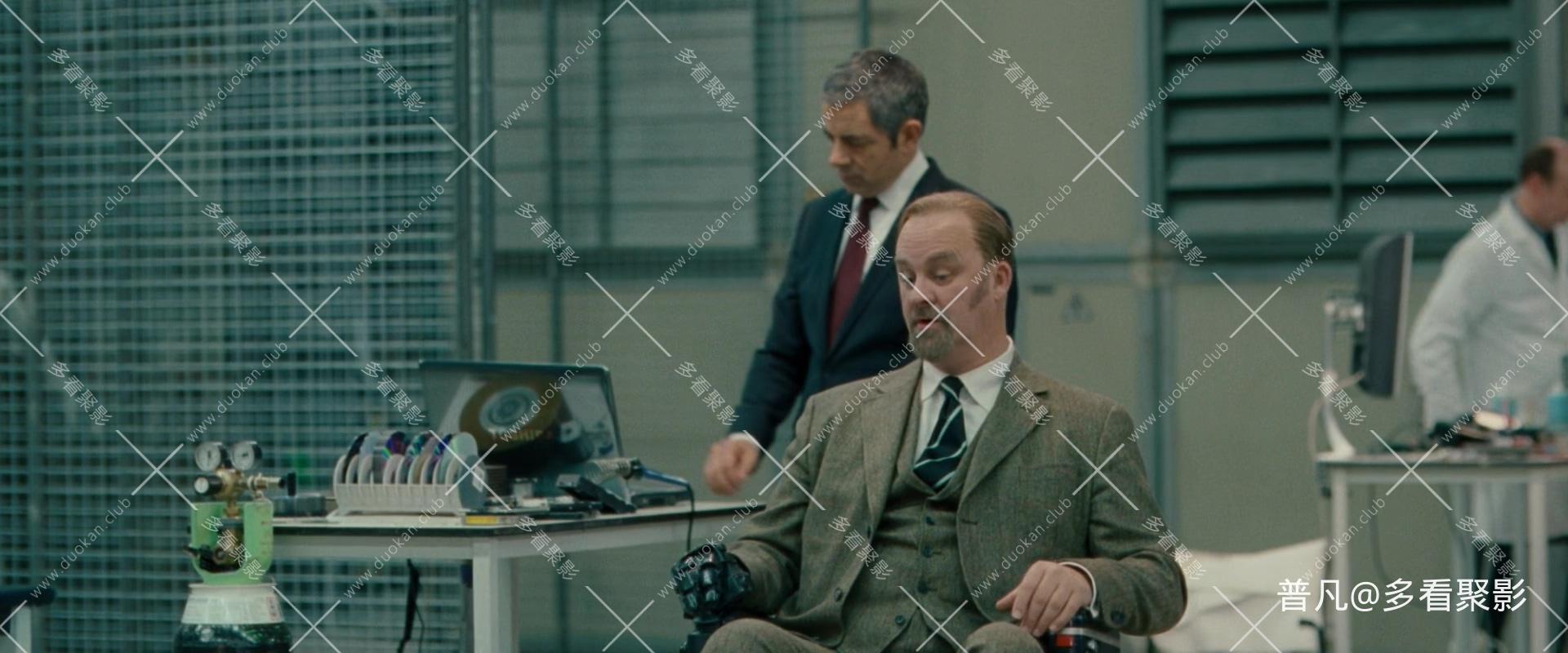 憨豆凸工2.Johnny.English.Reborn.2011.CN.mkv_20251025_204326.359.jpg