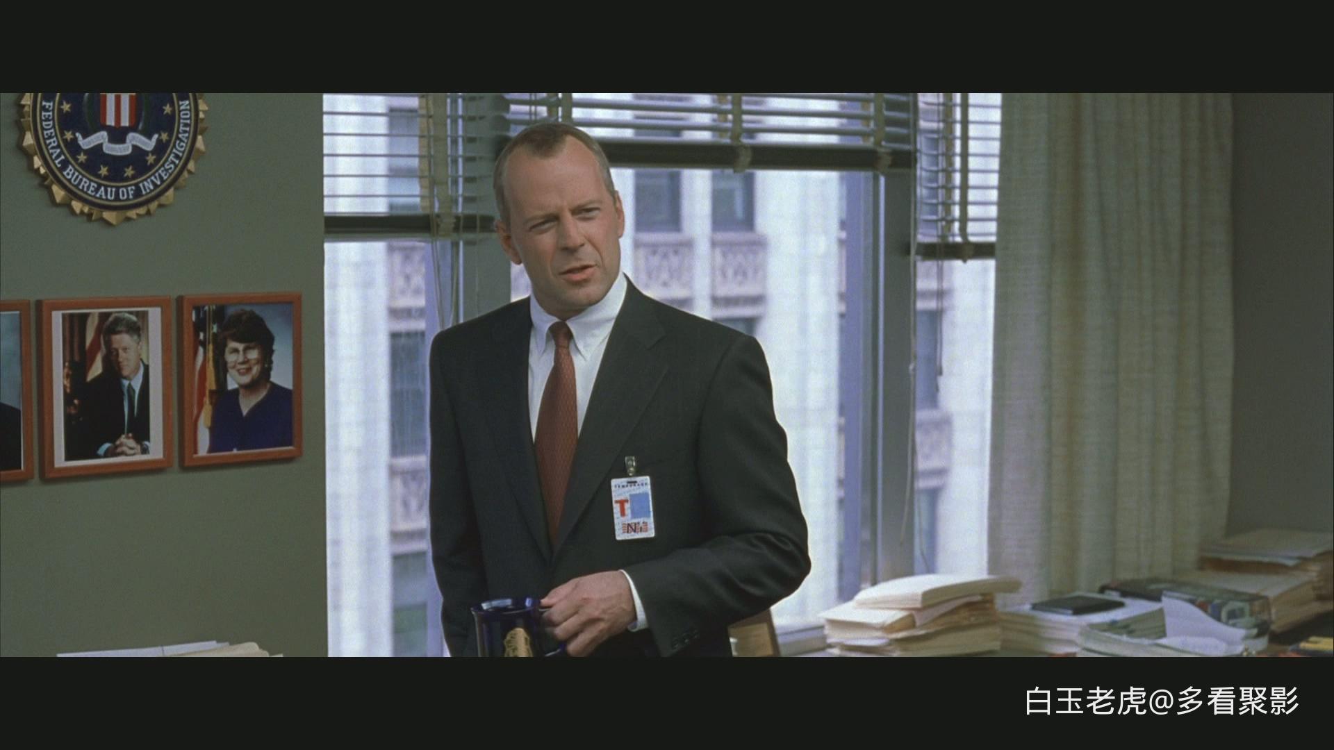 The.Siege.1998.1080p.BluRay.Remux.DTS-HD.5.1.3Audio-bylh.mkv_20251031_230950.718.jpg