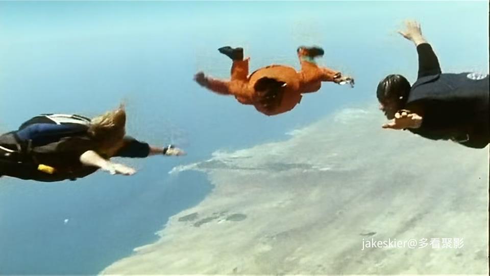 1988.傻瓜也疯狂2(91分钟).540P.上译德无字.mkv_20251119_000213.715.jpg