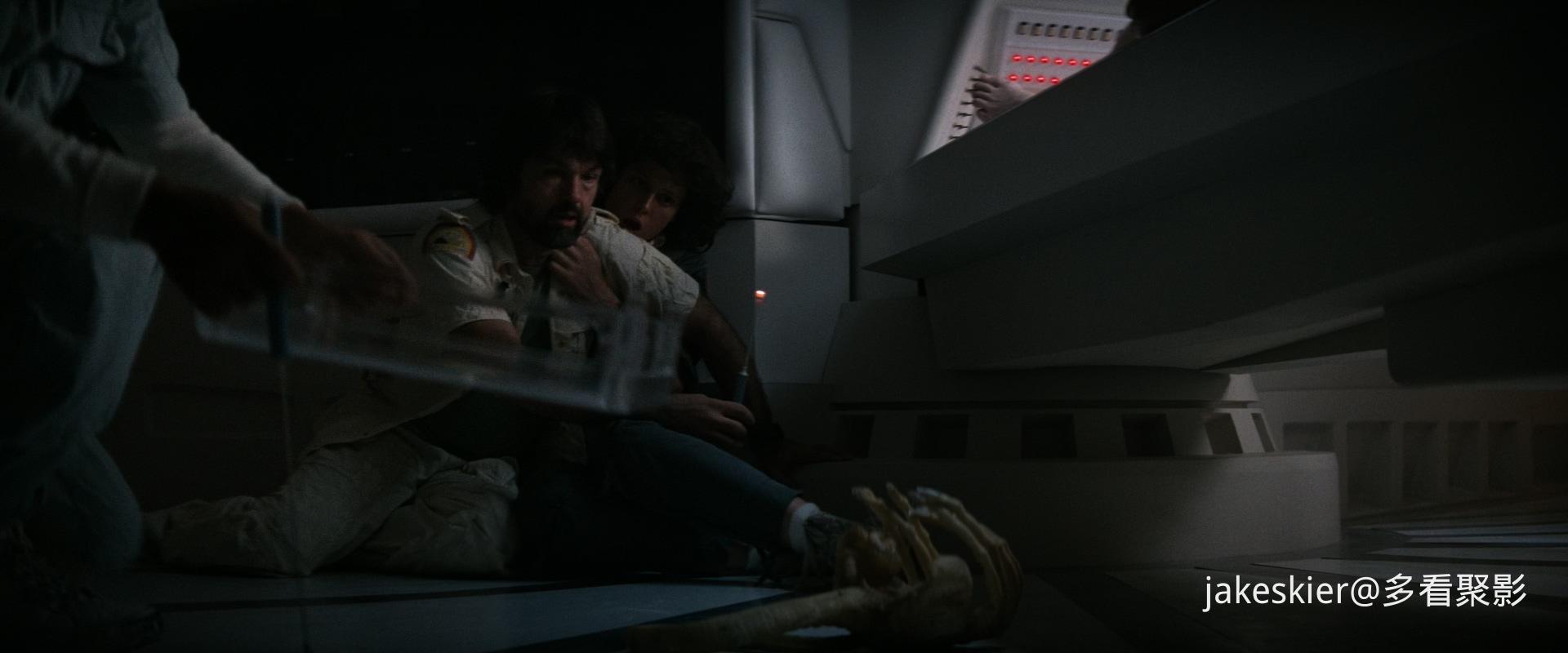 1979.异形1(导剪版116分钟).4K.德加拉粤英特效对应中字.mkv_20251124_005050.709.jpg