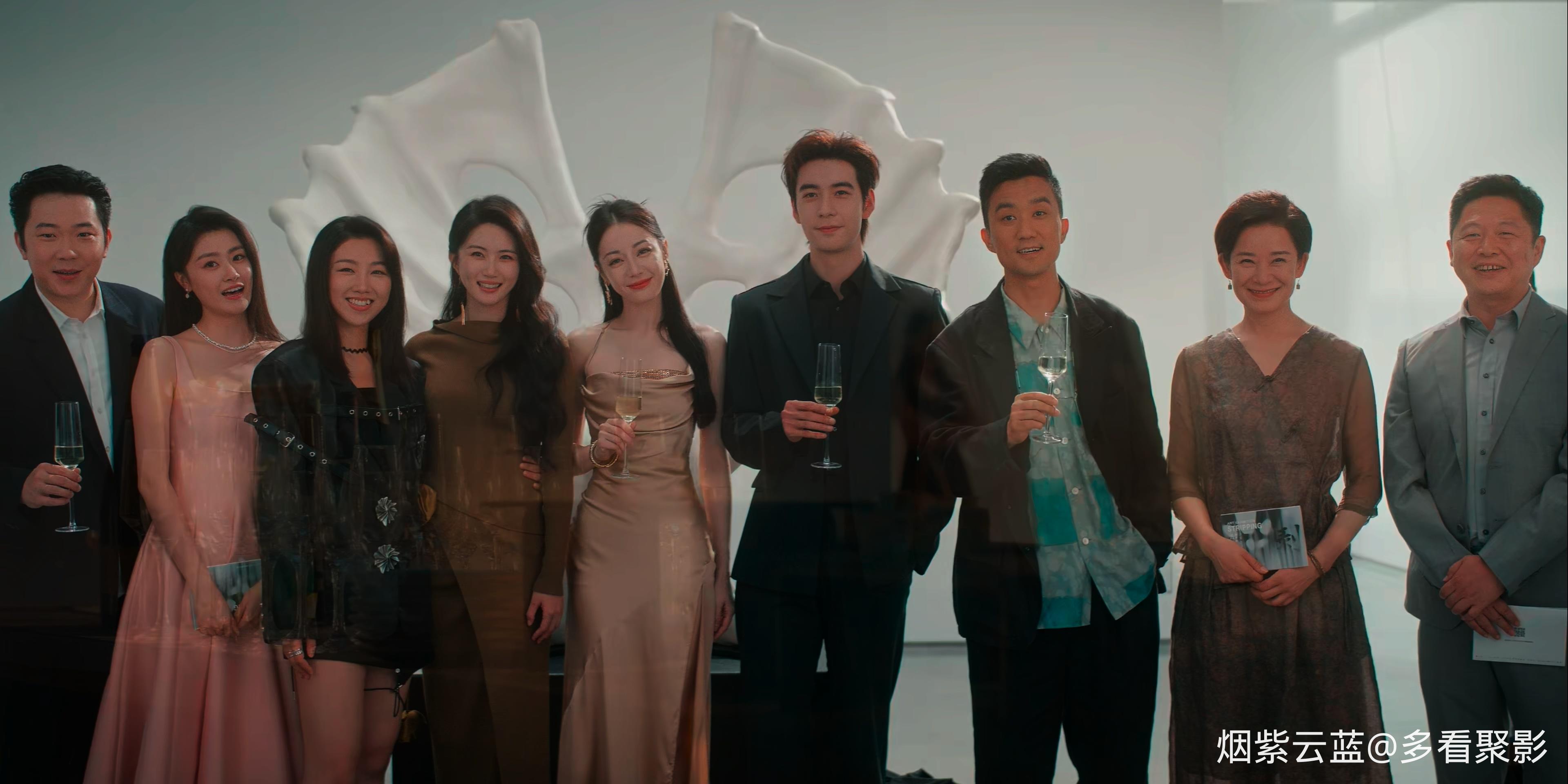 Love.on.the.Turquoise.Land.2025.S01E32.2160p.WEB-DL.60fps.H.265.HDR.Vivid.DDP2.0.jpg