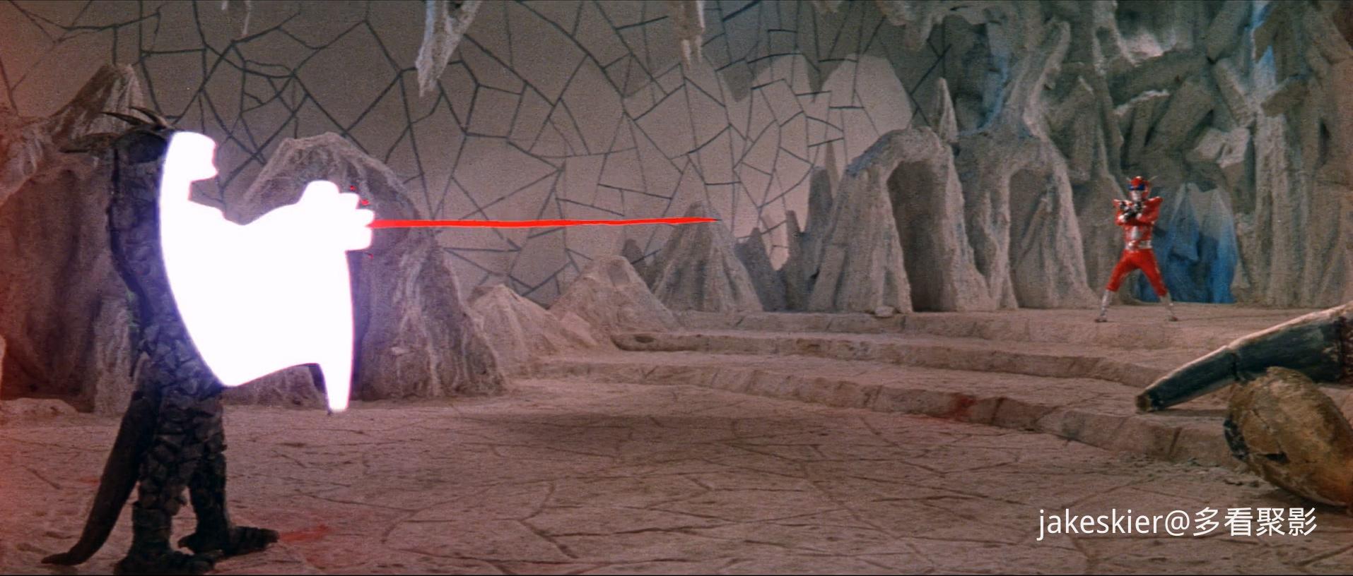 1975.中国超人(91分钟).1080P.国粤对应中字.mkv_20251211_021315.115.jpg