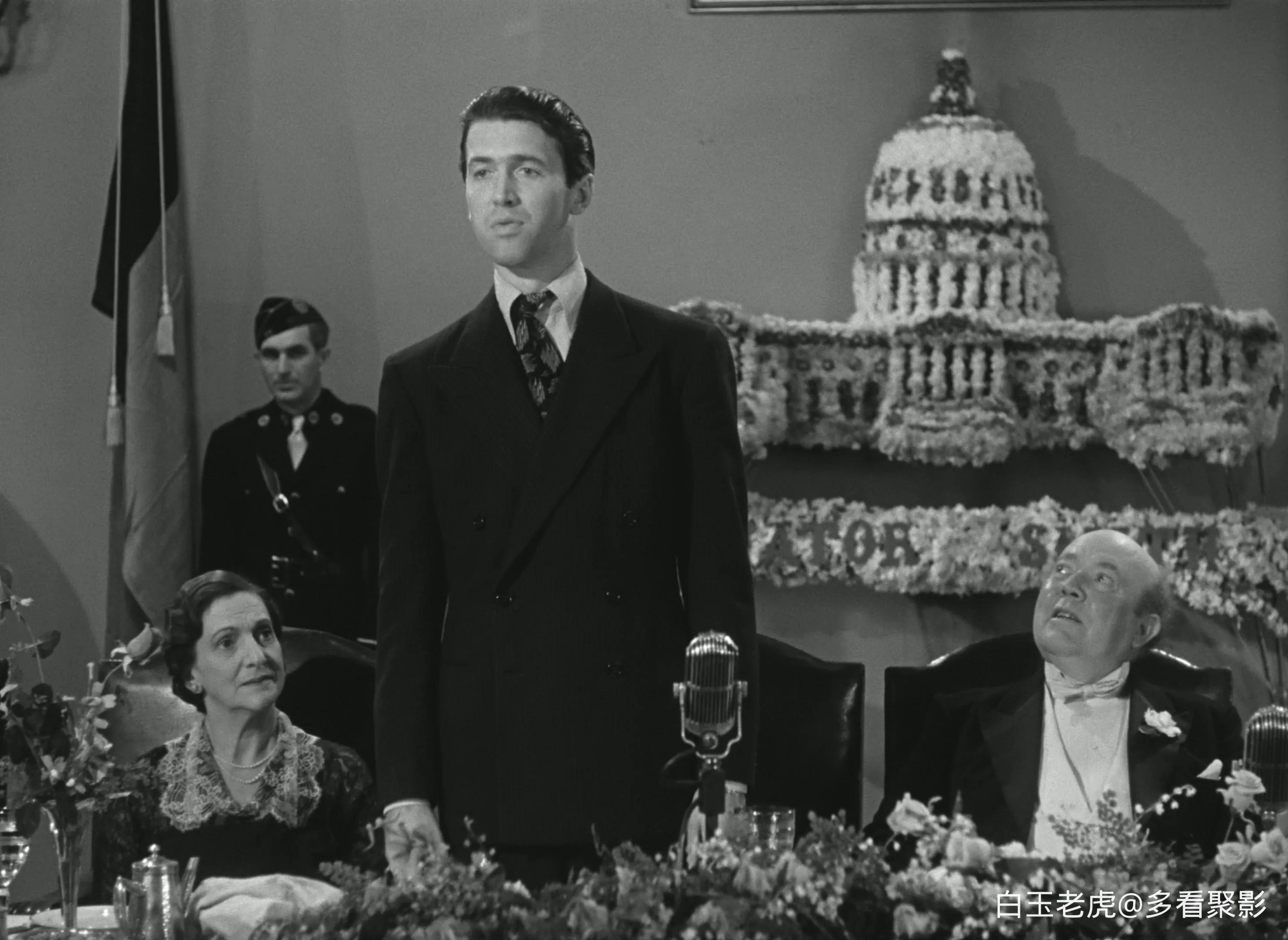 Mr.Smith.Goes.to.Washington.1939.2160p.UHD.BluRay.x265.10bit.HDR.DTS-HD.MA.2.0.3.webp