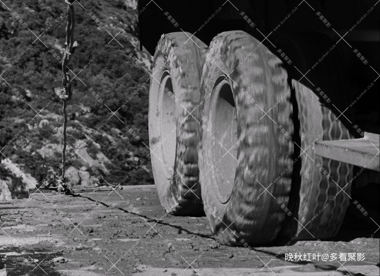 The.Wages.of.Fear.1953.BluRay.1080p.2Audio.DTS-HD.MA.1.0.x265.10bit-ALT.mkv_2026.jpg