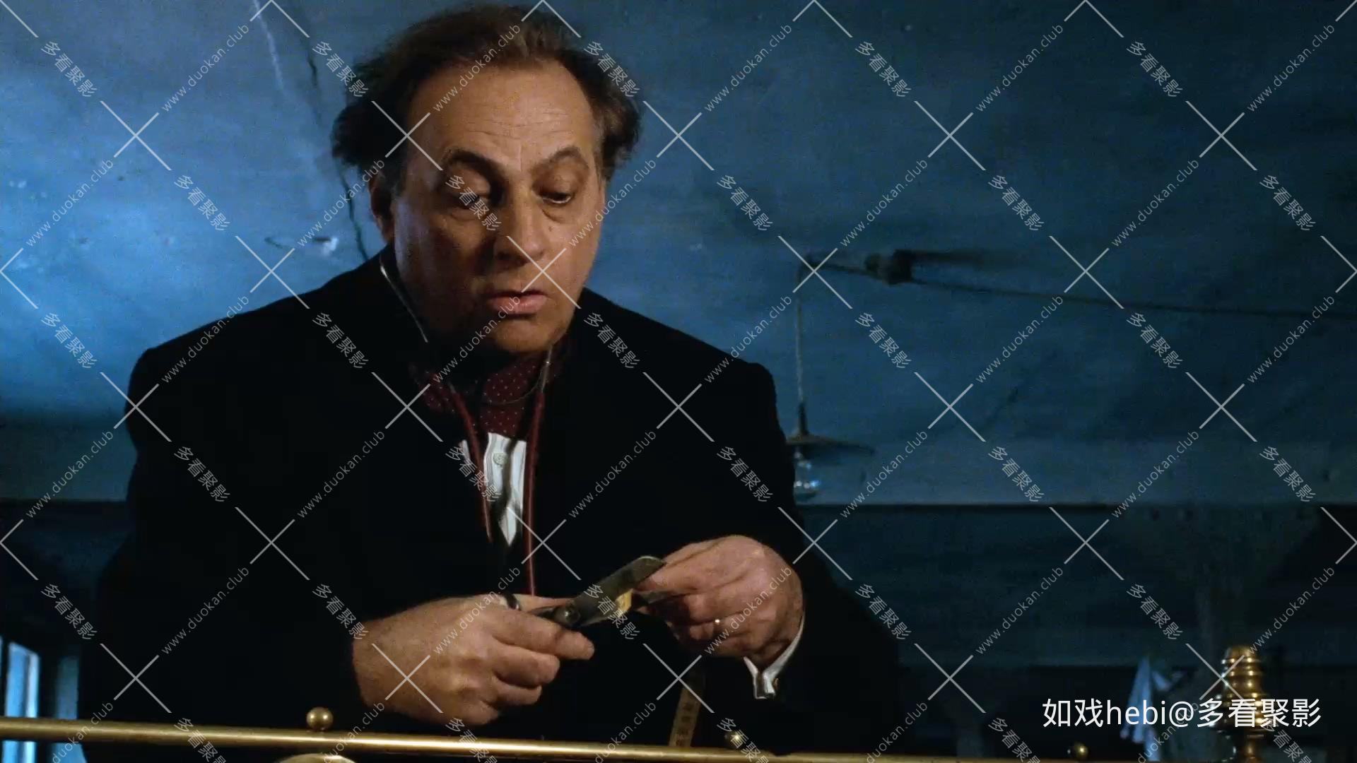 佩蒂奥医生Docteur.Petiot.1990.mkv_20260425_224603.327.jpg