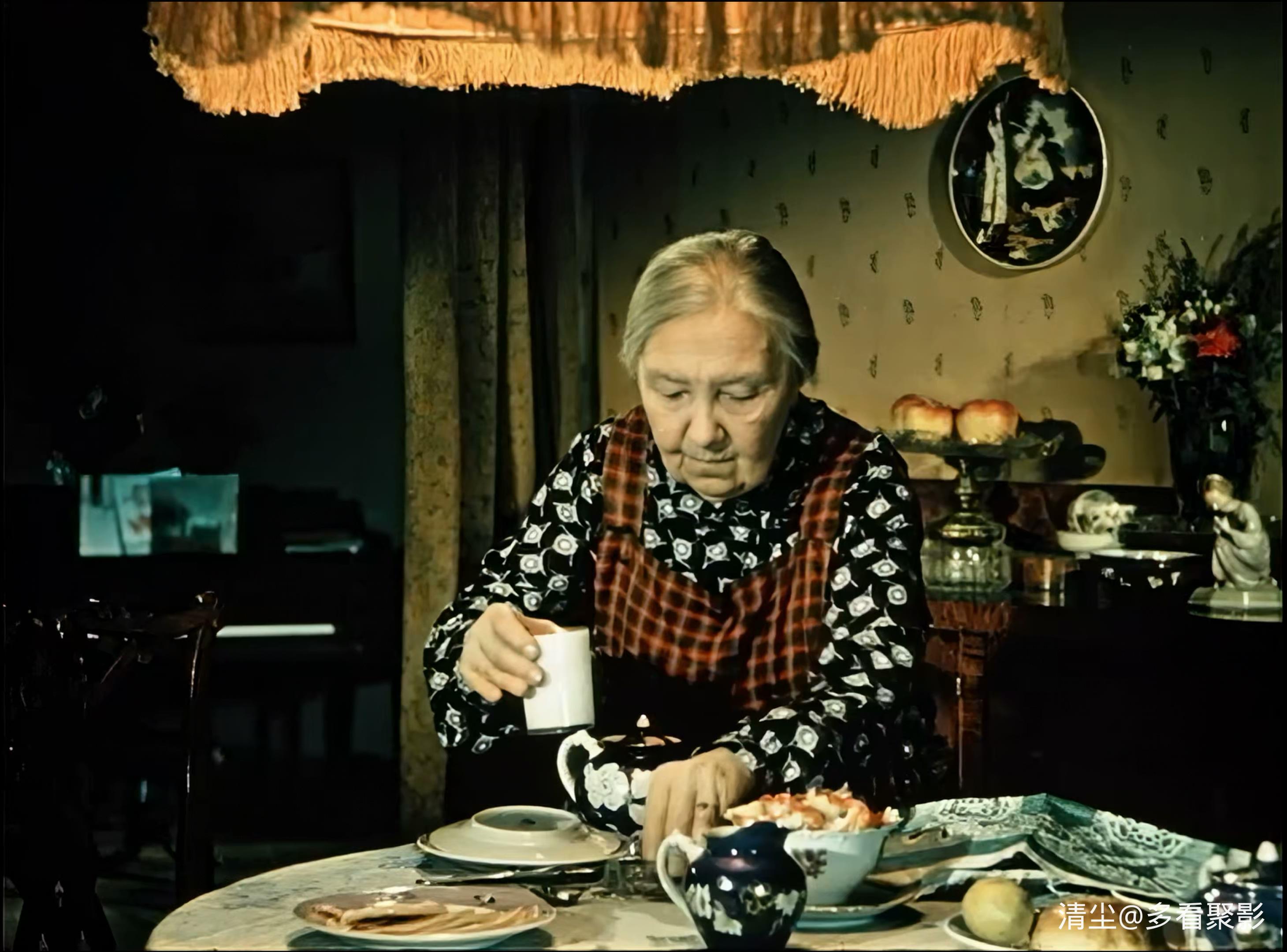 1956 百货商店的秘密 За витриной универмага.mkv_20260430_141210.512.jpg