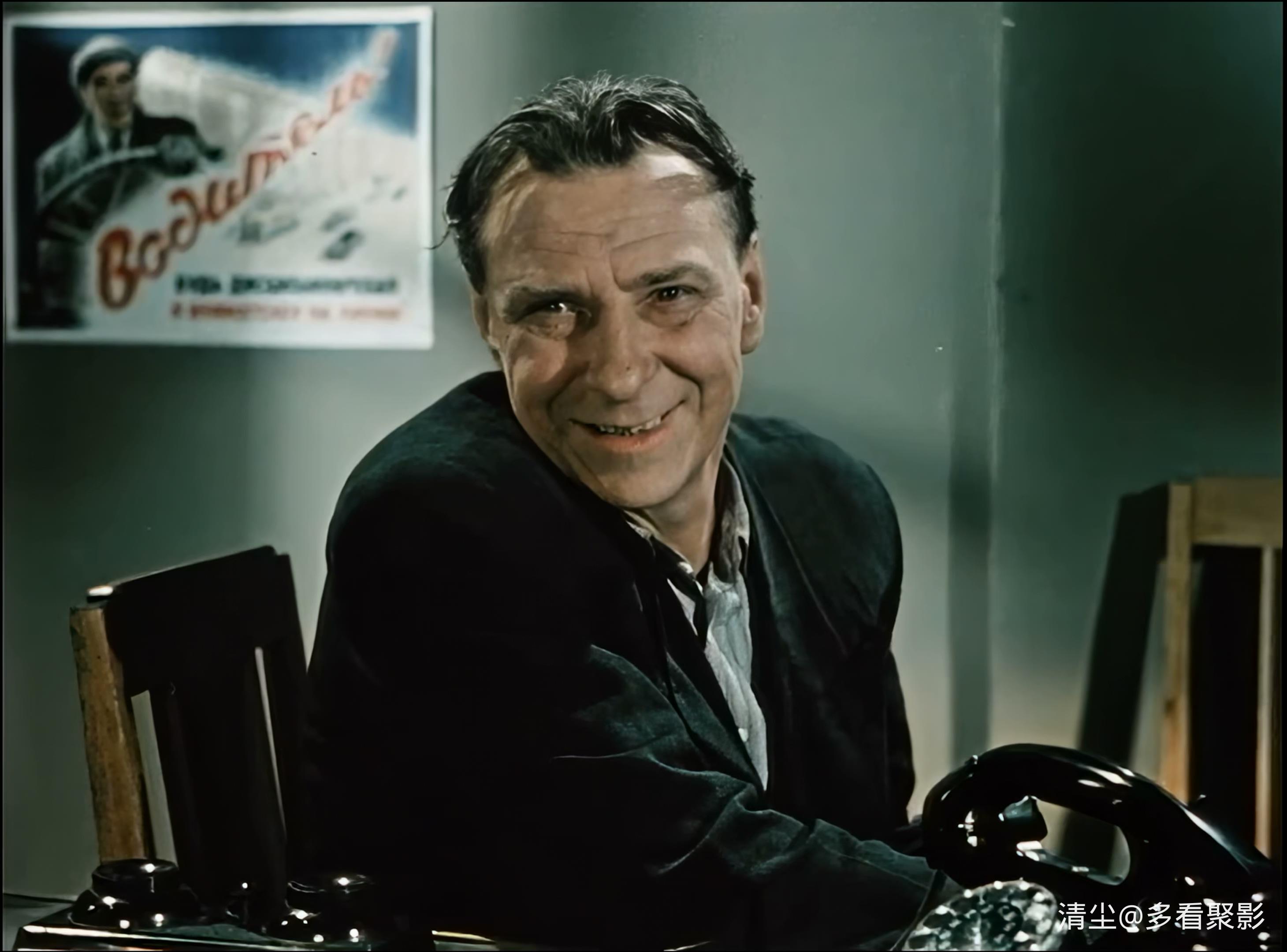 1956 百货商店的秘密 За витриной универмага.mkv_20260430_141439.008.jpg