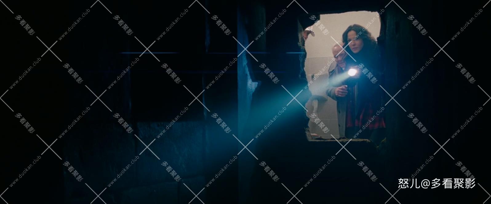 赤焰战场2.Red.2.2013.1080p.BluRay.x265.HEVC.10bit.AC3.2audio特效字幕.mkv_2026050.jpg