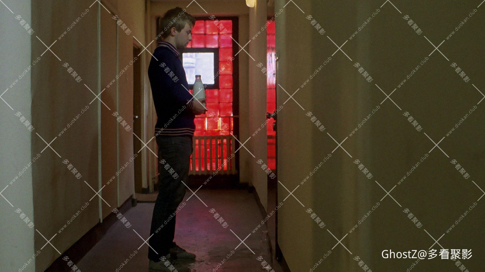 爱情短片 (1988) [tmdb=31056].mkv_002319.208.png