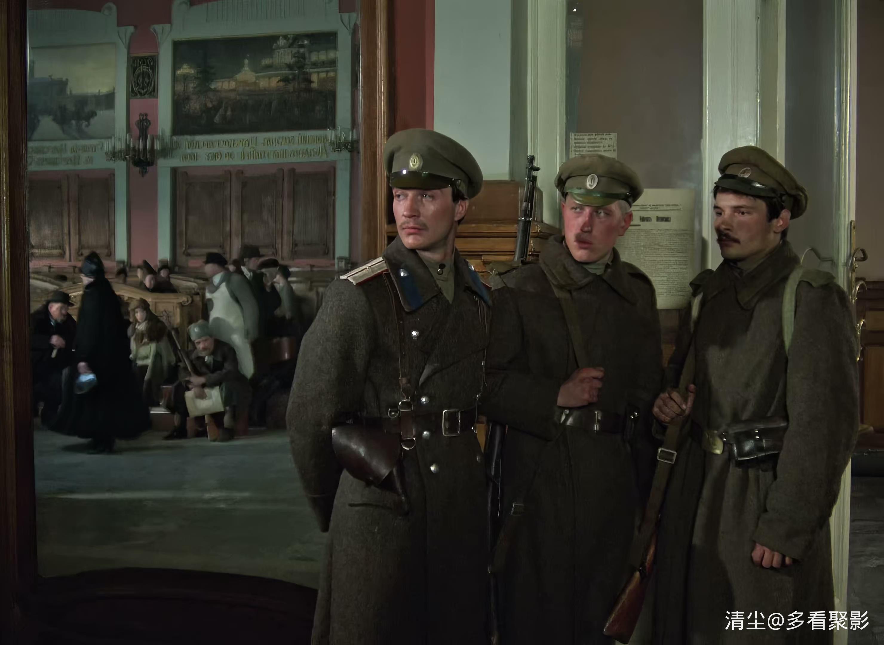 1983 红钟2：我见证了新世界的诞生 Red Bells Part II I Saw the Birth of a New Worl.jpg