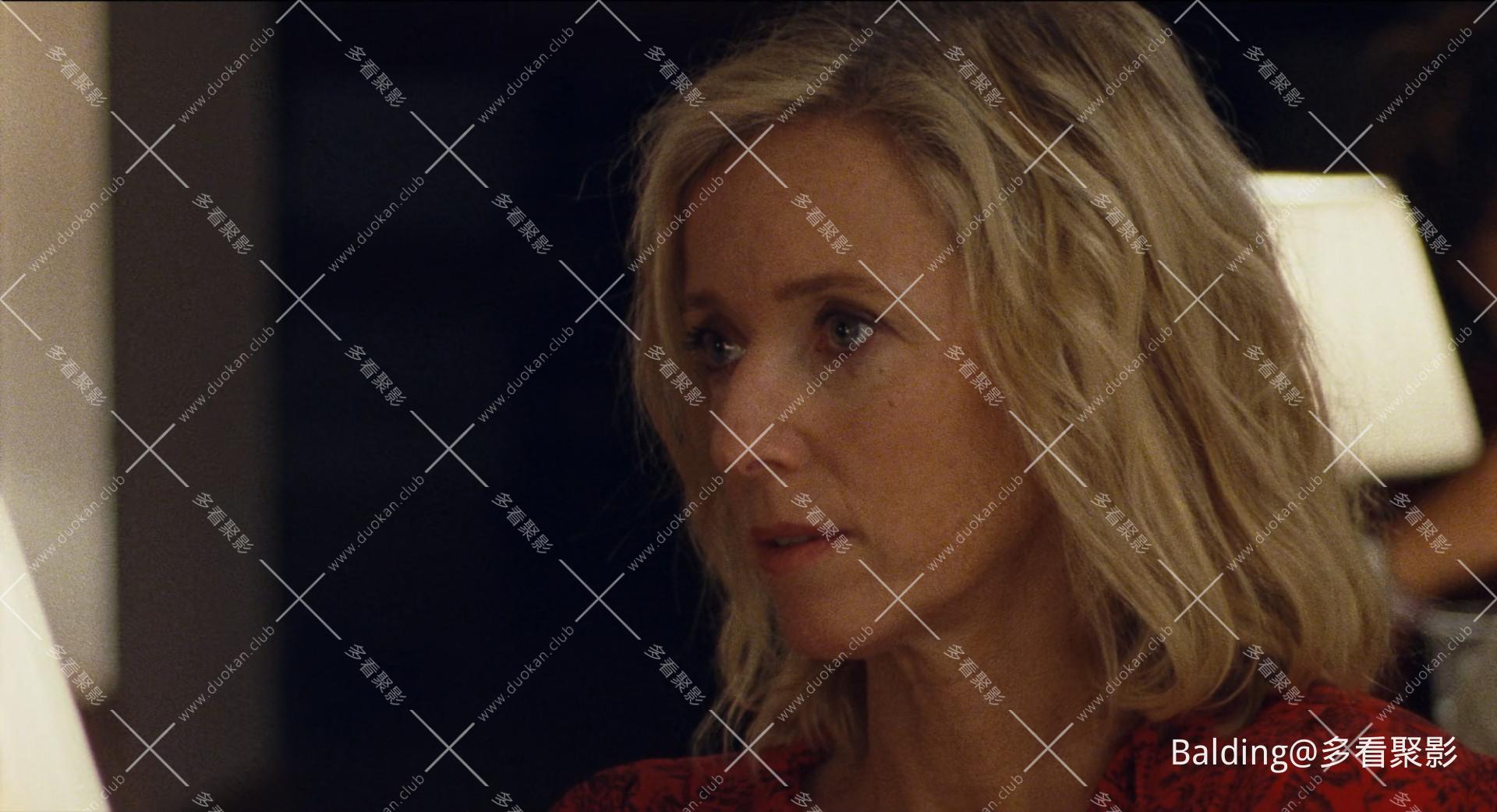 Petite.Solange.2021.CAN.BluRay.1080p.10bit.x265.AAC5.1-Balding-0001.jpg