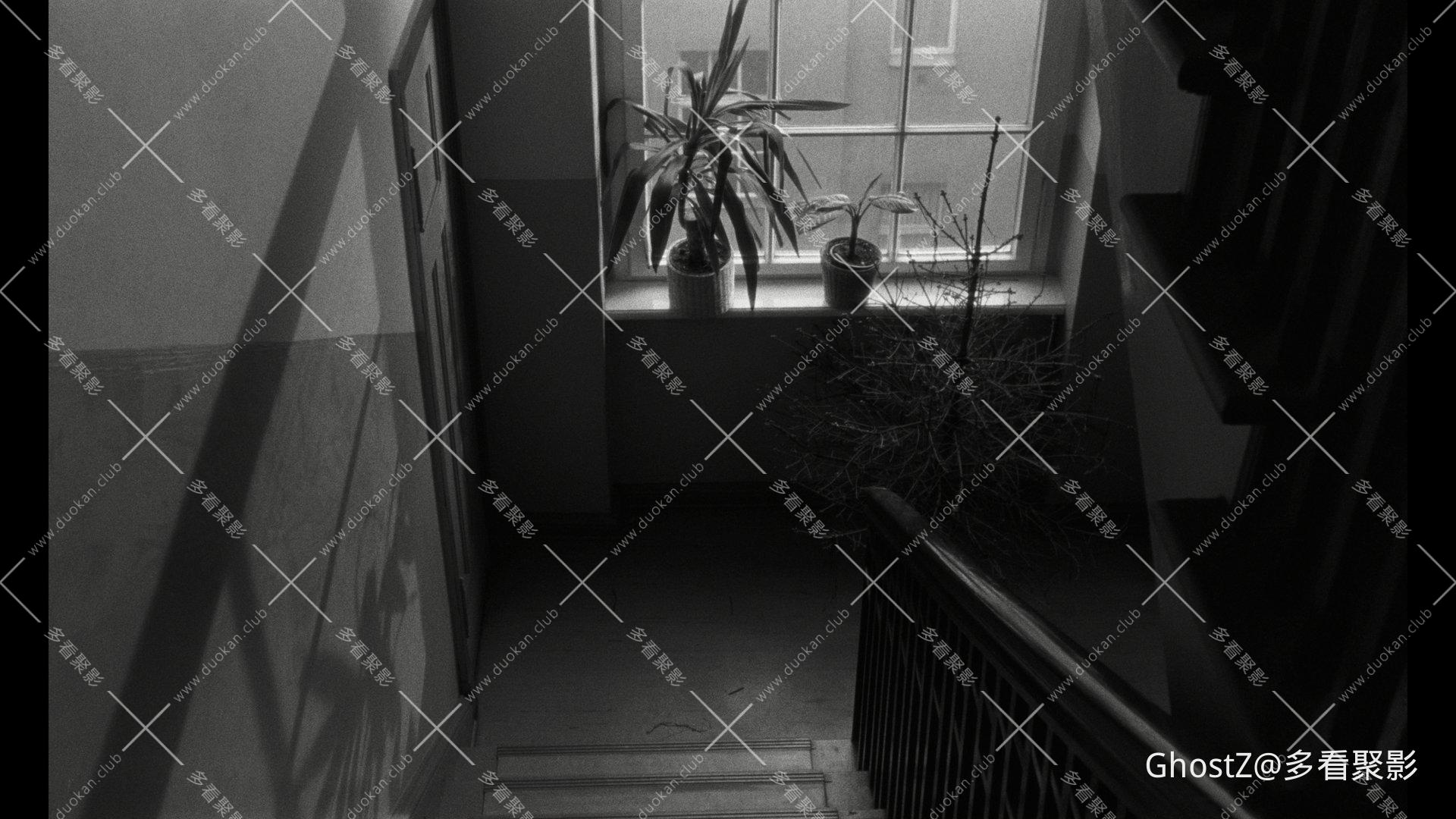 柏林苍穹下 (1987) [tmdb=144].mkv_001027.502.png