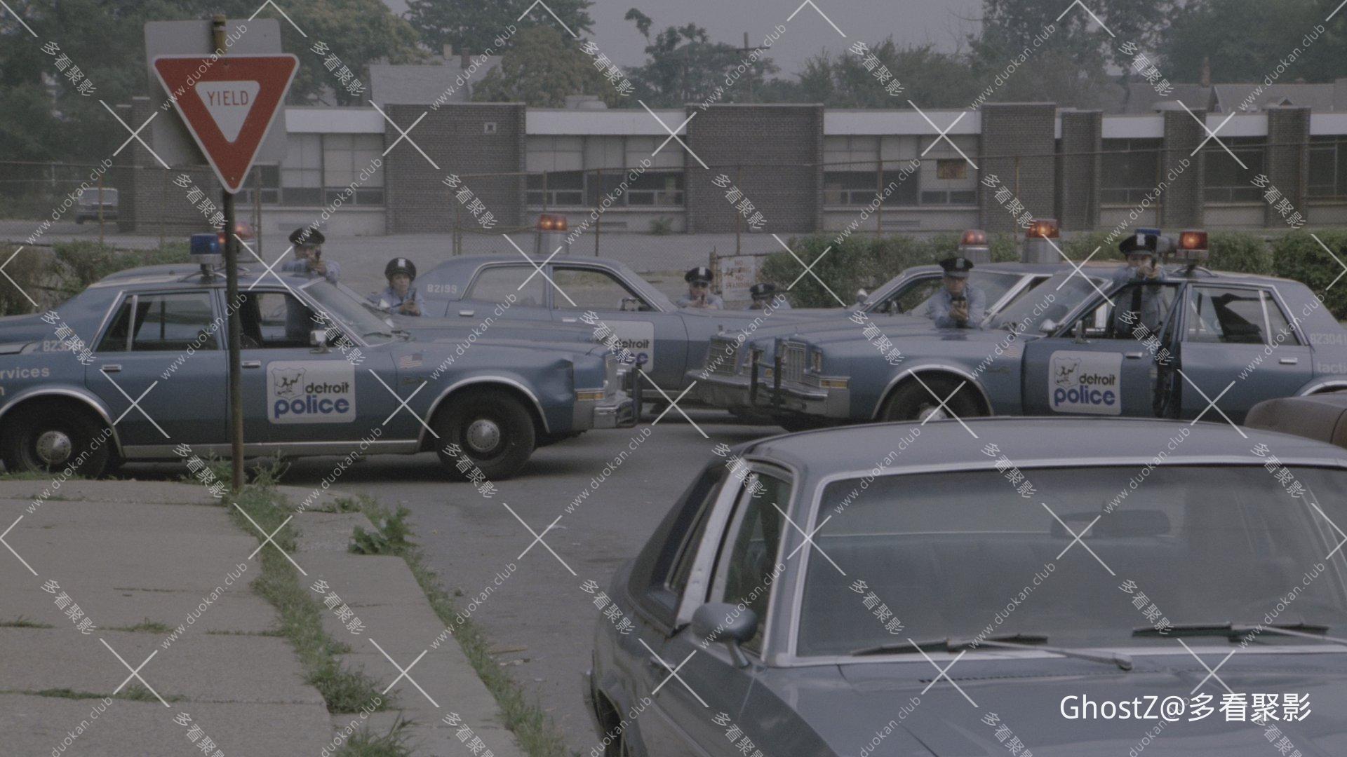 比佛利山超级警探 (1984) [tmdb=90].mkv_000727.781.png