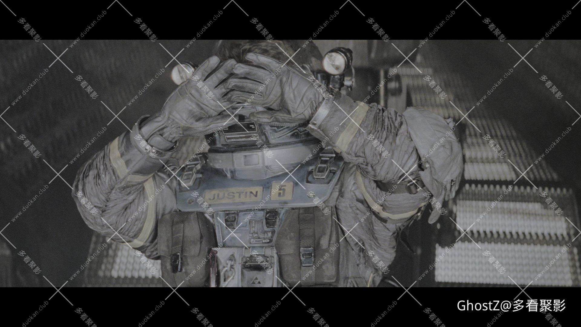 黑洞表面 (1997) [tmdb=8413].mkv_003027.242.png