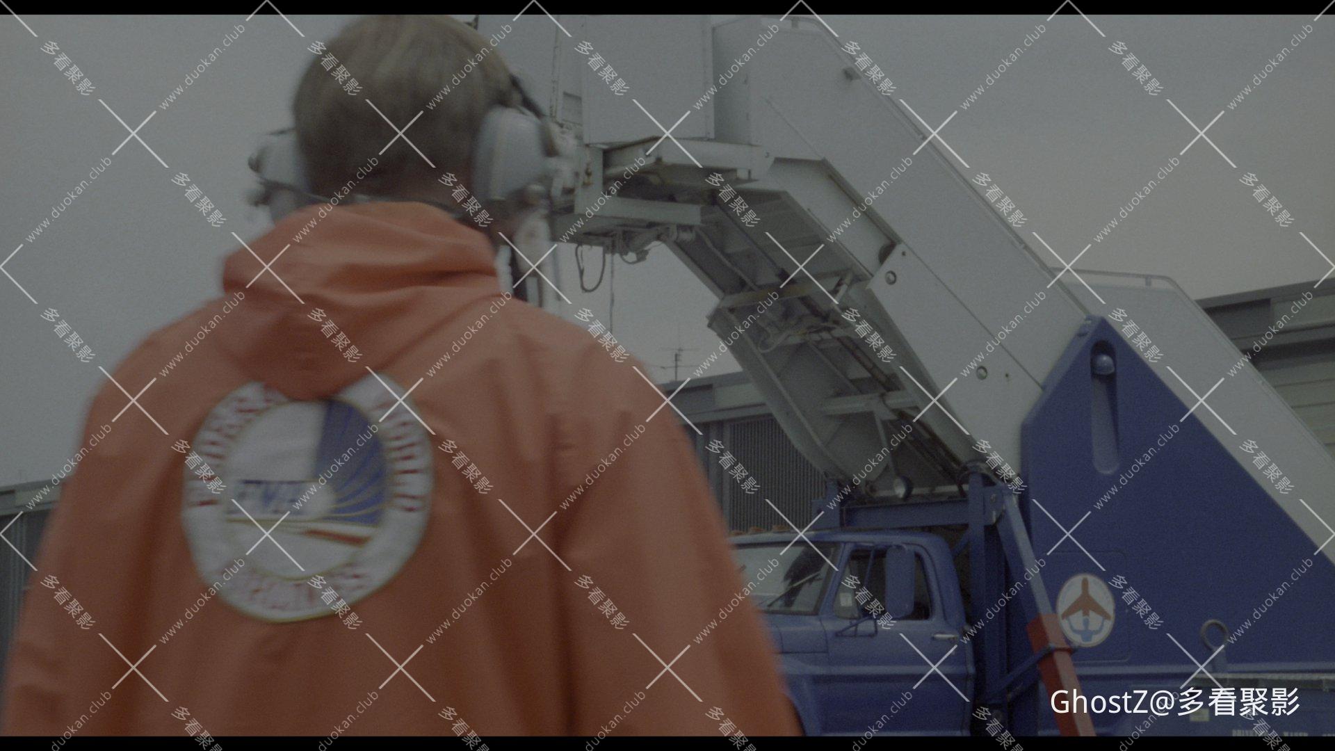 国际机场1979 (1979) [tmdb=29723].mkv_003312.741.png