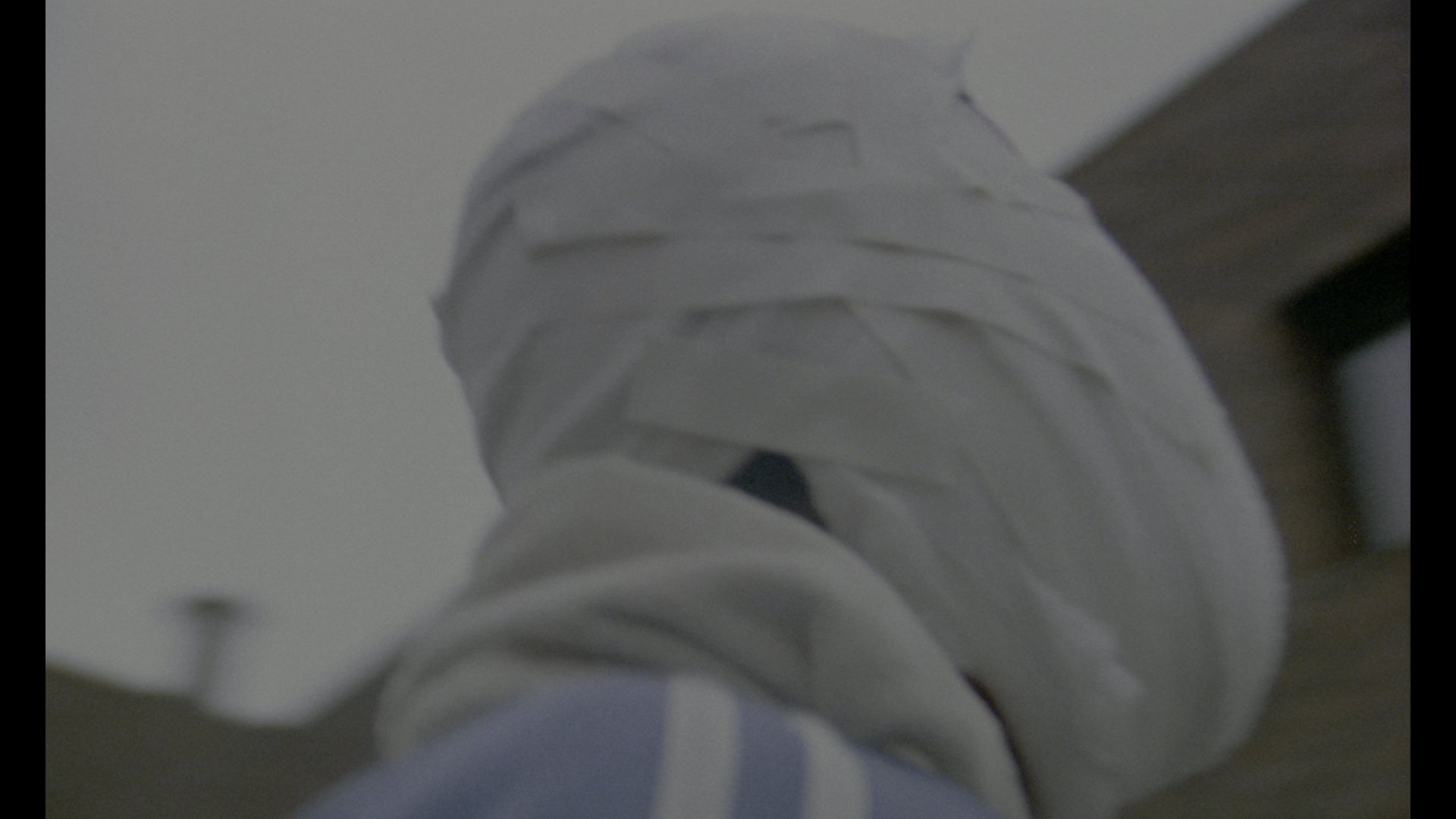 狂犬病 (1977) [tmdb=29437].mkv_000408.206.png
