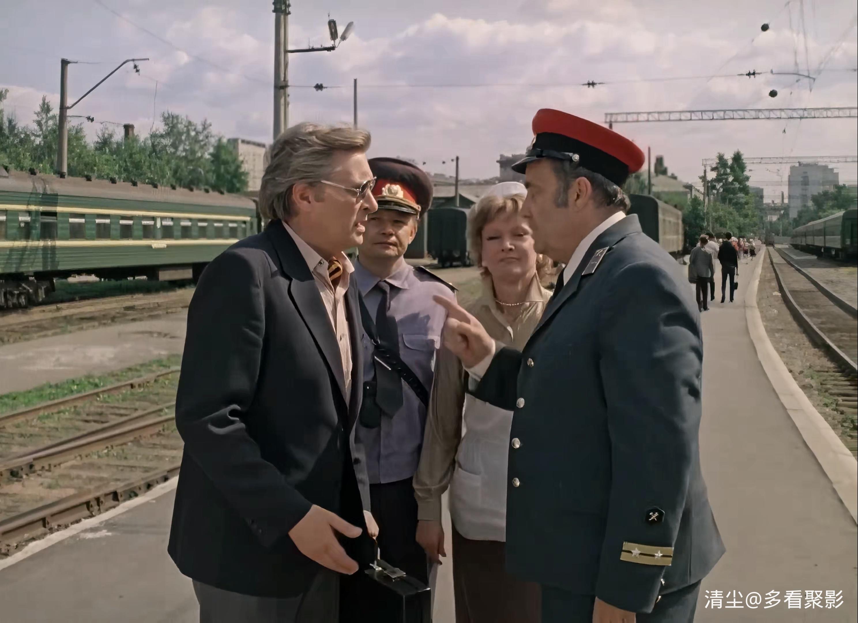 1983 两个人的车站 4K.mkv_20260528_140627.667.jpg