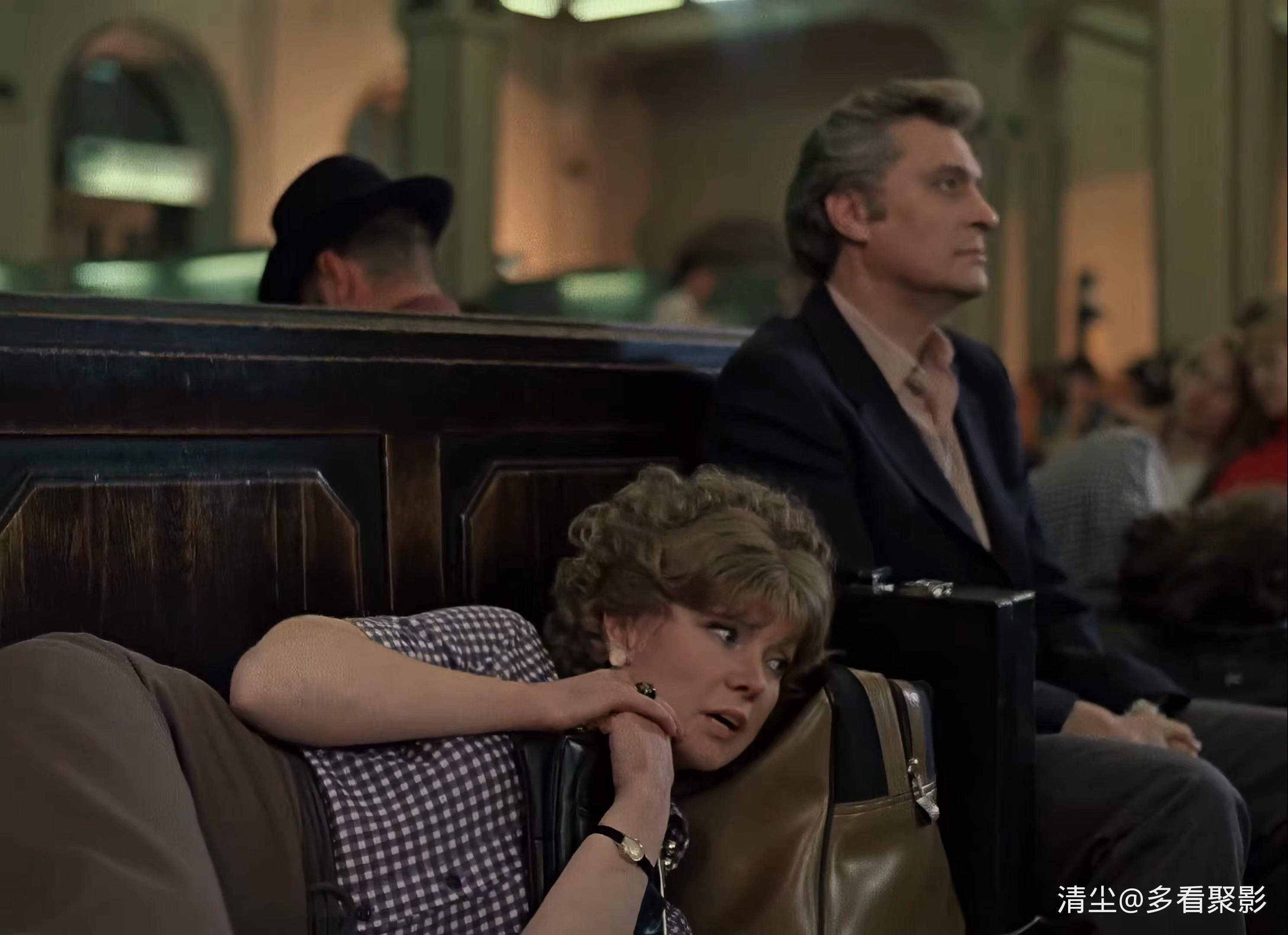 1983 两个人的车站 4K.mkv_20260528_140845.794.jpg