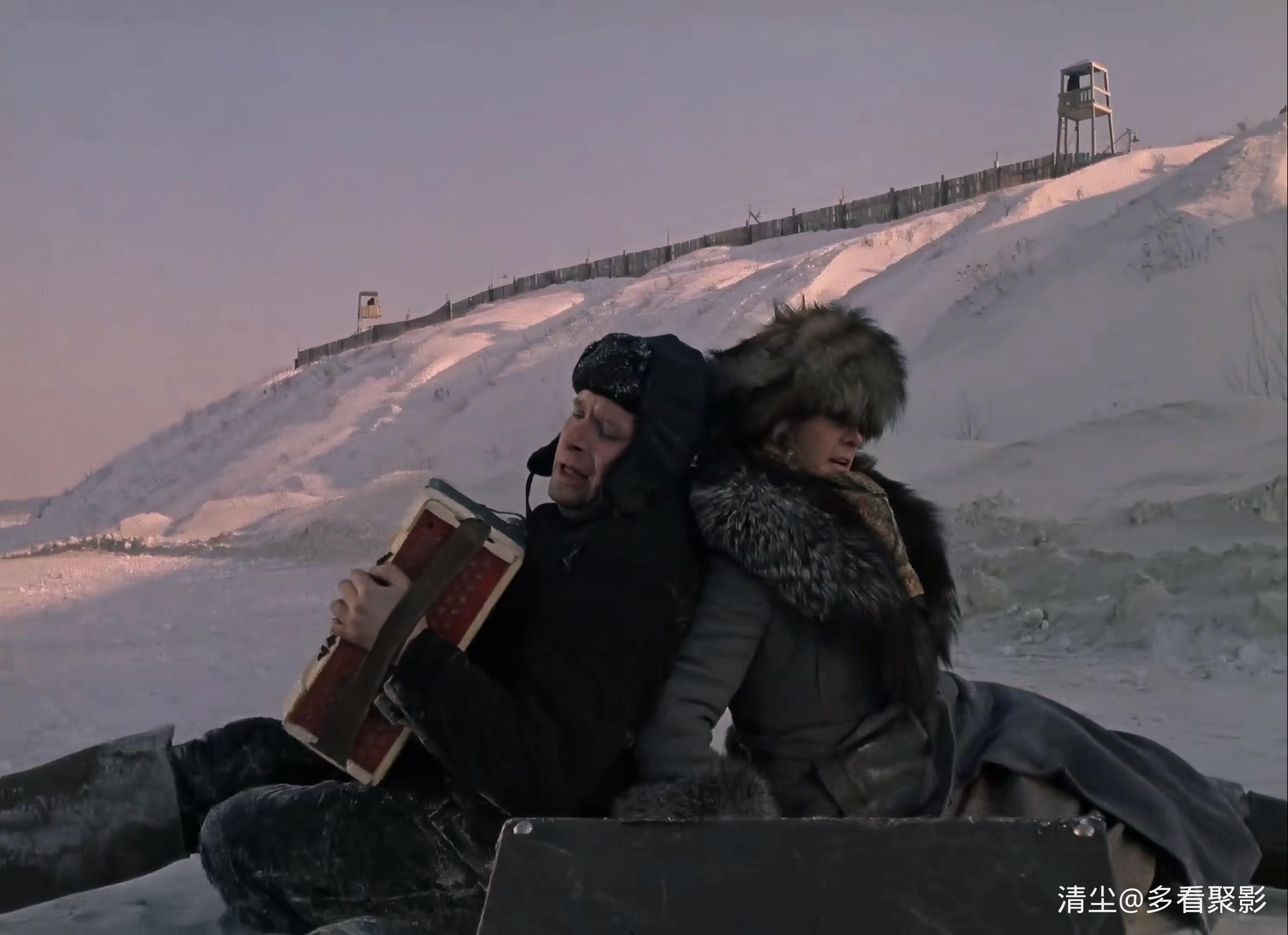 1983 两个人的车站 4K.mkv_20260528_141107.988.jpg