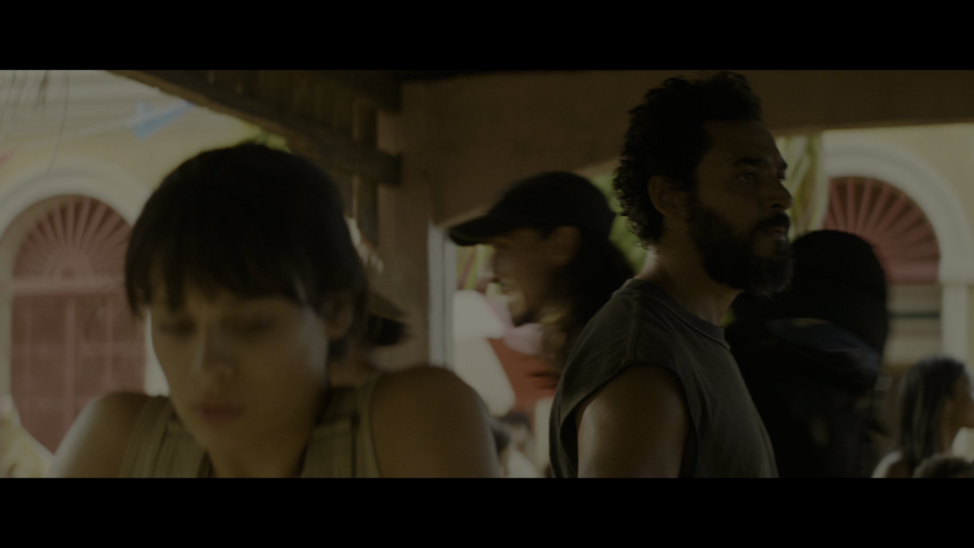 新狂蟒之灾 (2025).mkv_002314.018.png