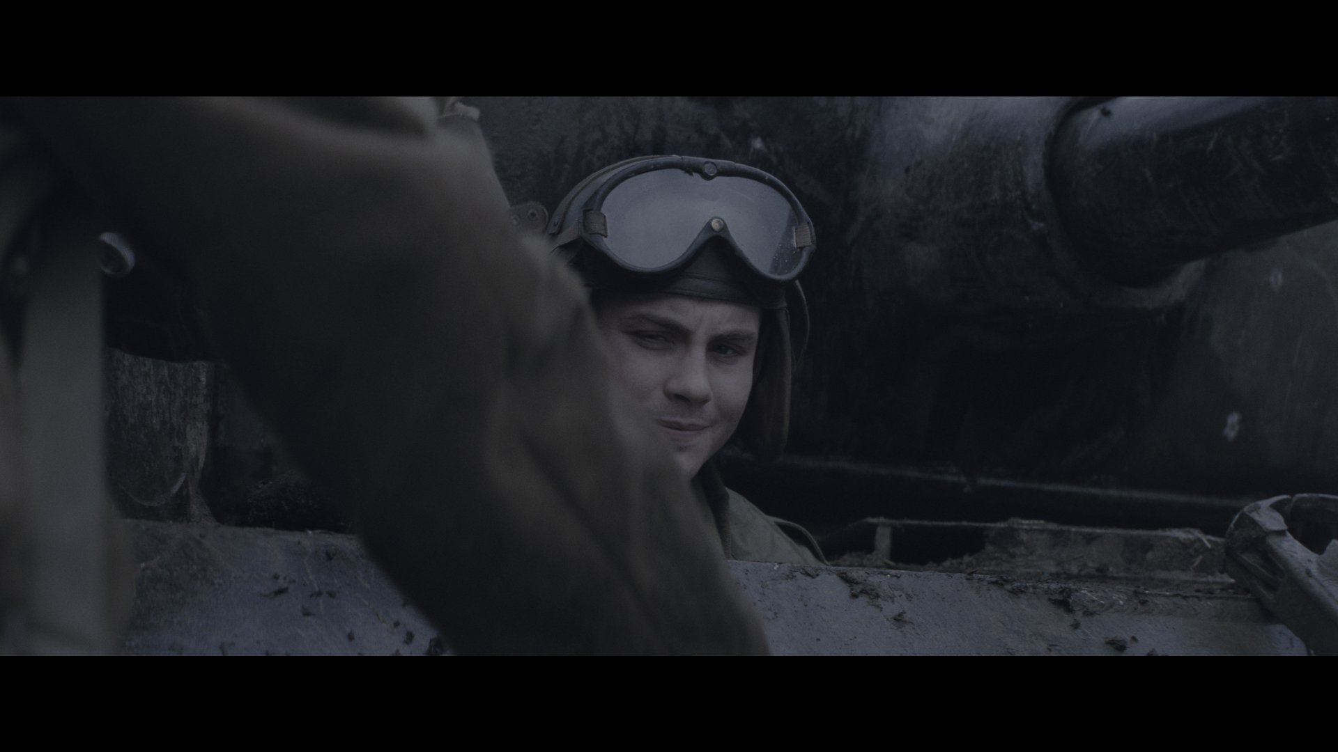狂怒 (2014) [tmdb=228150].mkv_002904.451.png