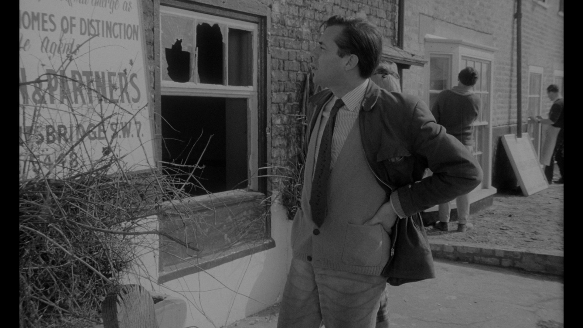 亲爱的 (1965) [tmdb=24134].mkv_000823.333.png