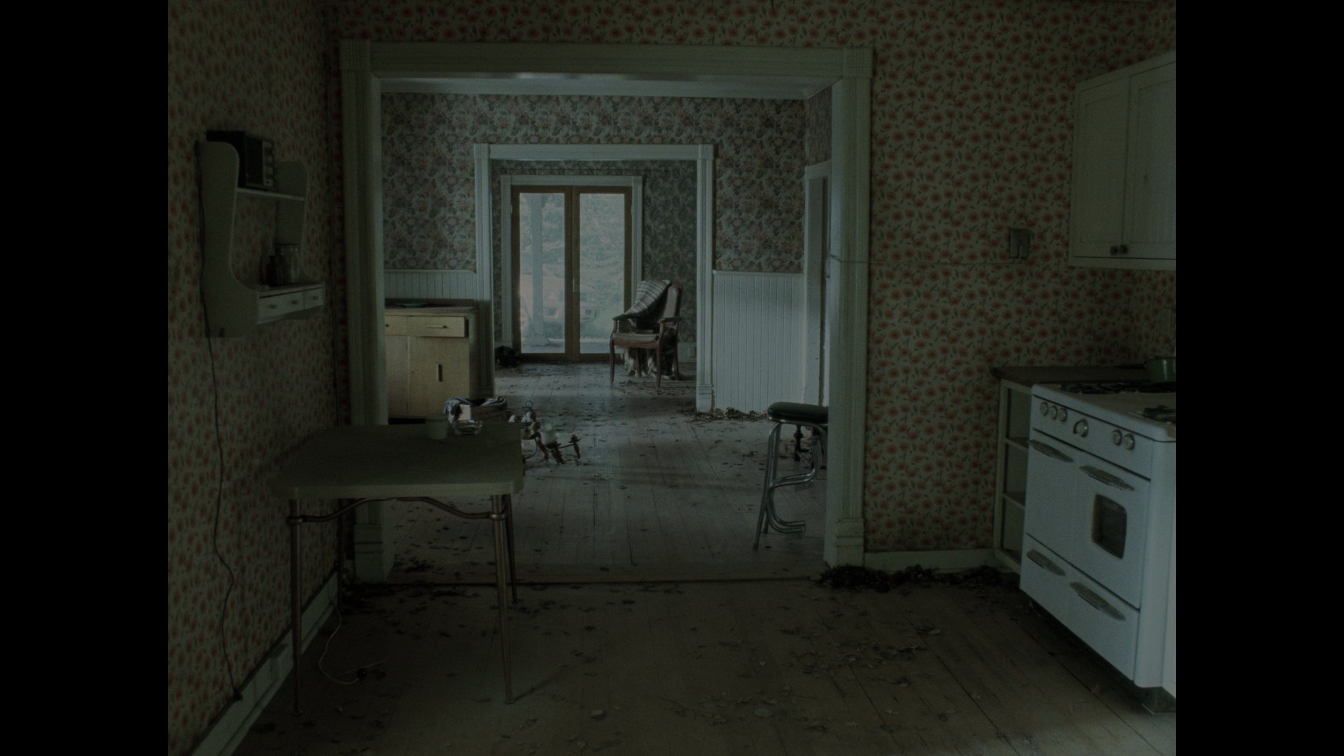 去死吧，我的爱 (2025) [tmdb=1033148].mkv_000136.500.png