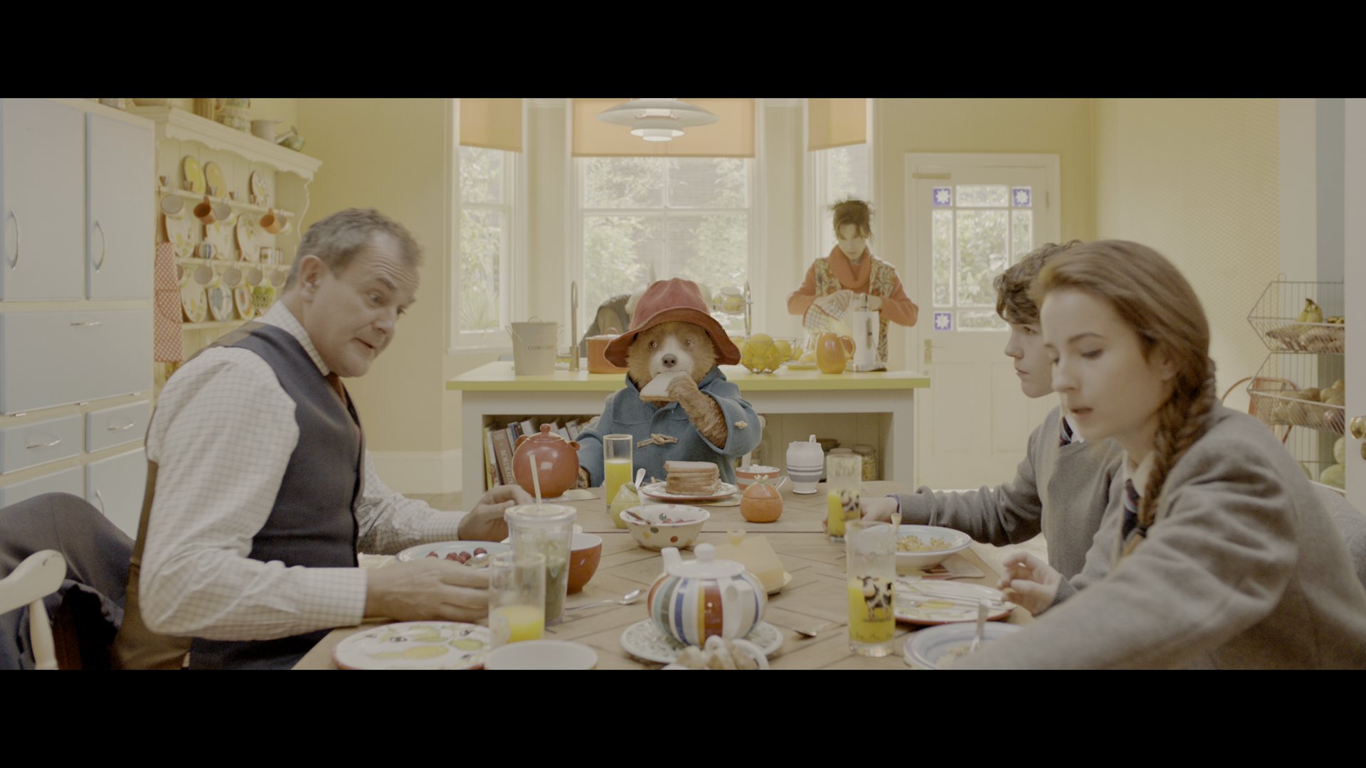 帕丁顿熊2 (2017).mkv_000338.230.png