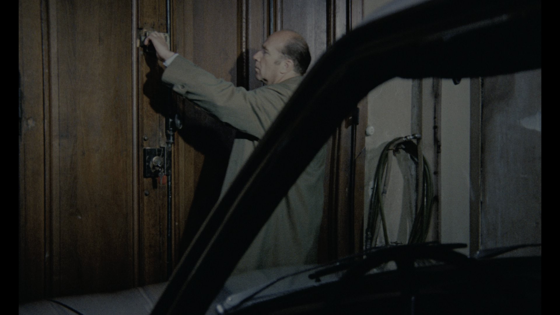 傻瓜与刺客 (1973) [tmdb=11670].mkv_000119.545.png