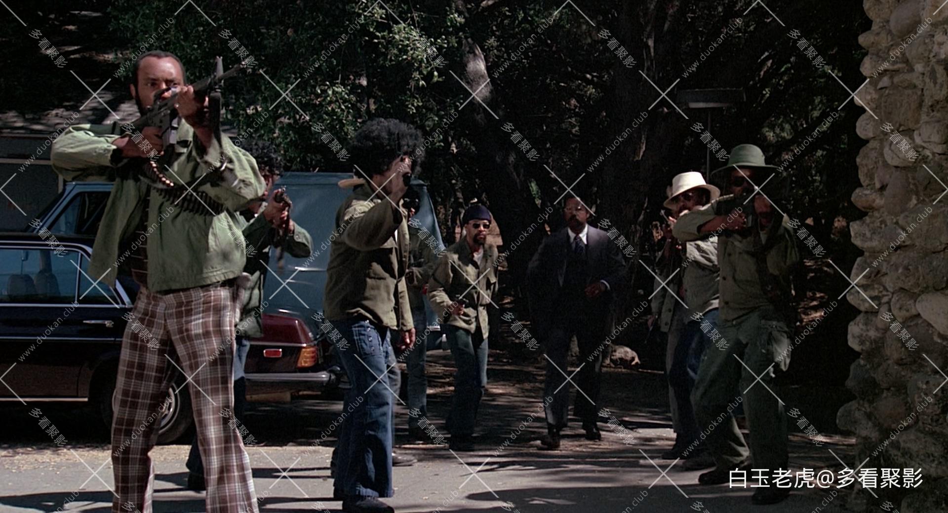 Friday.Foster.1975.BluRay.1080p.DTS-HD.MA.2.0.x265.10bit-DreamHD.mkv_20260614_16.jpg
