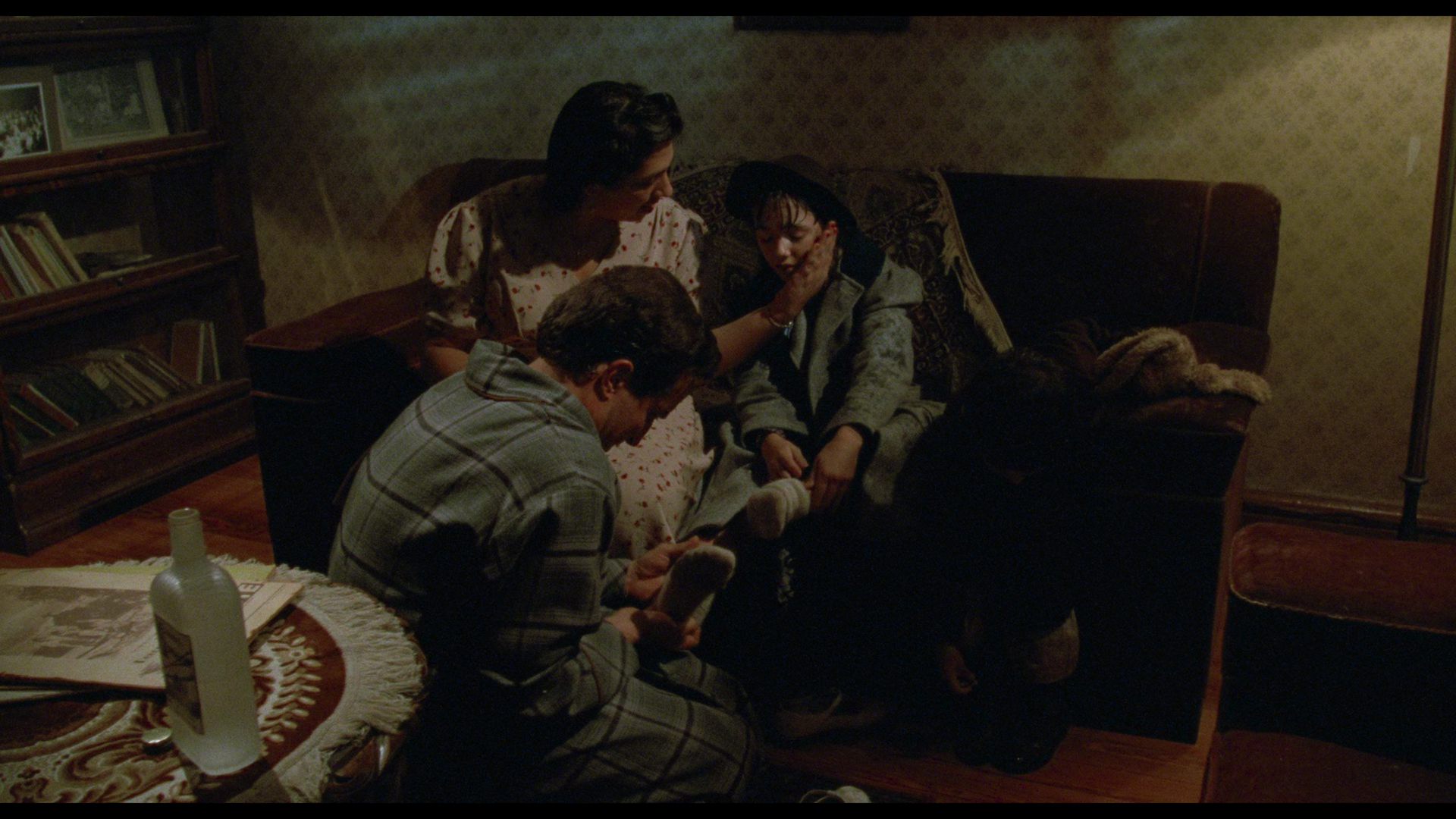 深深的腥红 (1996).mkv_002045.327.png