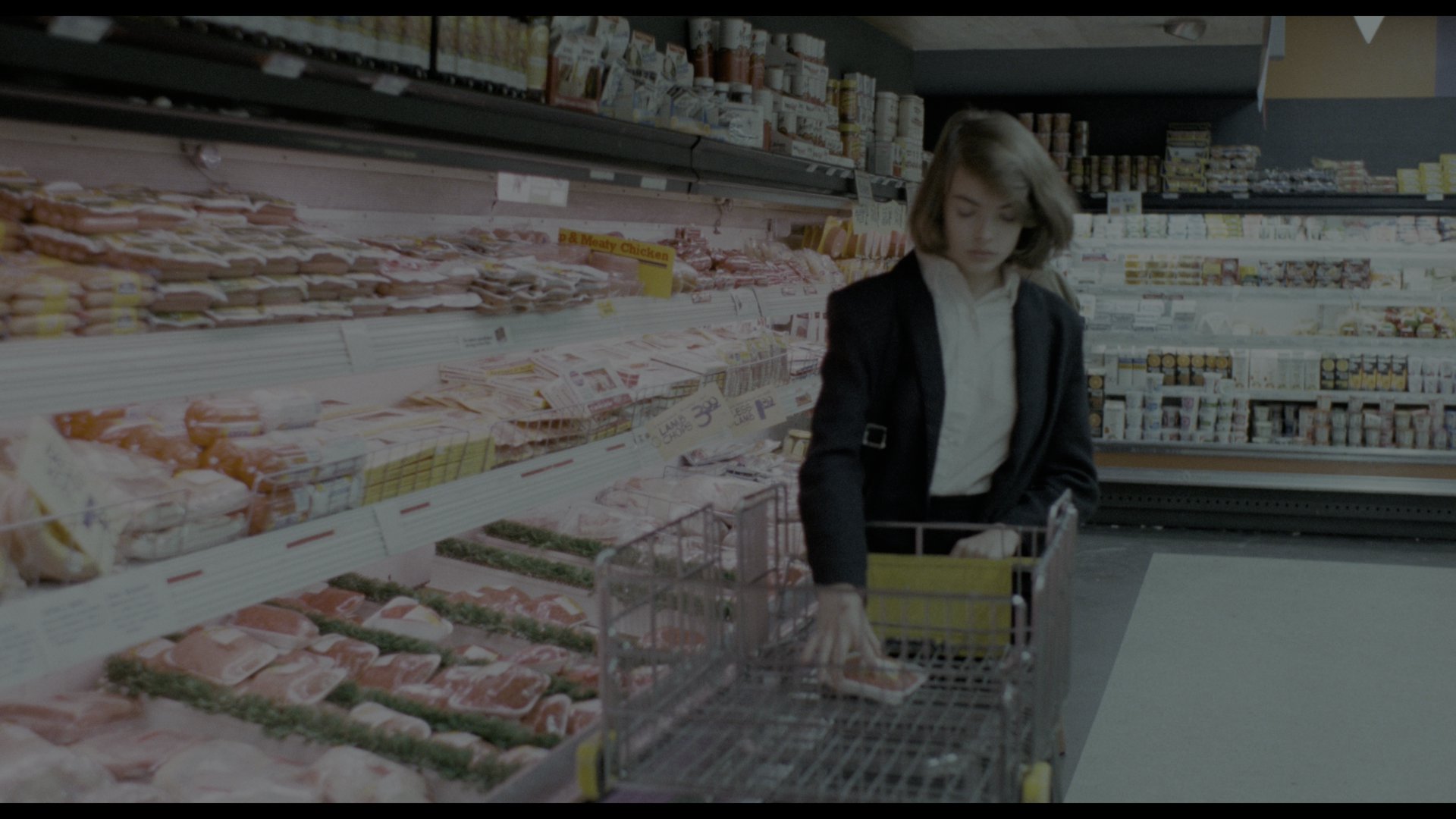 四五口径女郎 (1981) [tmdb=22171].mkv_000420.197.png