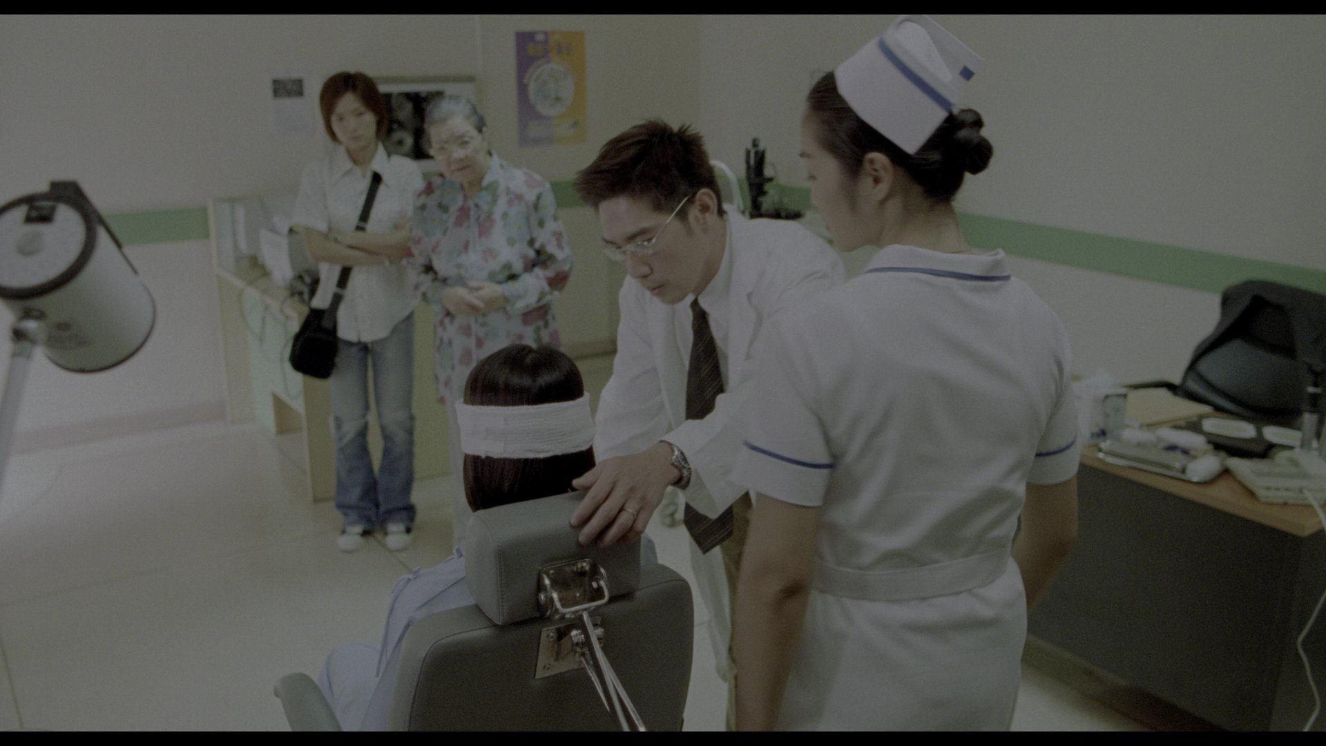 见鬼 (2002) [tmdb=10389].mkv_000643.138.png