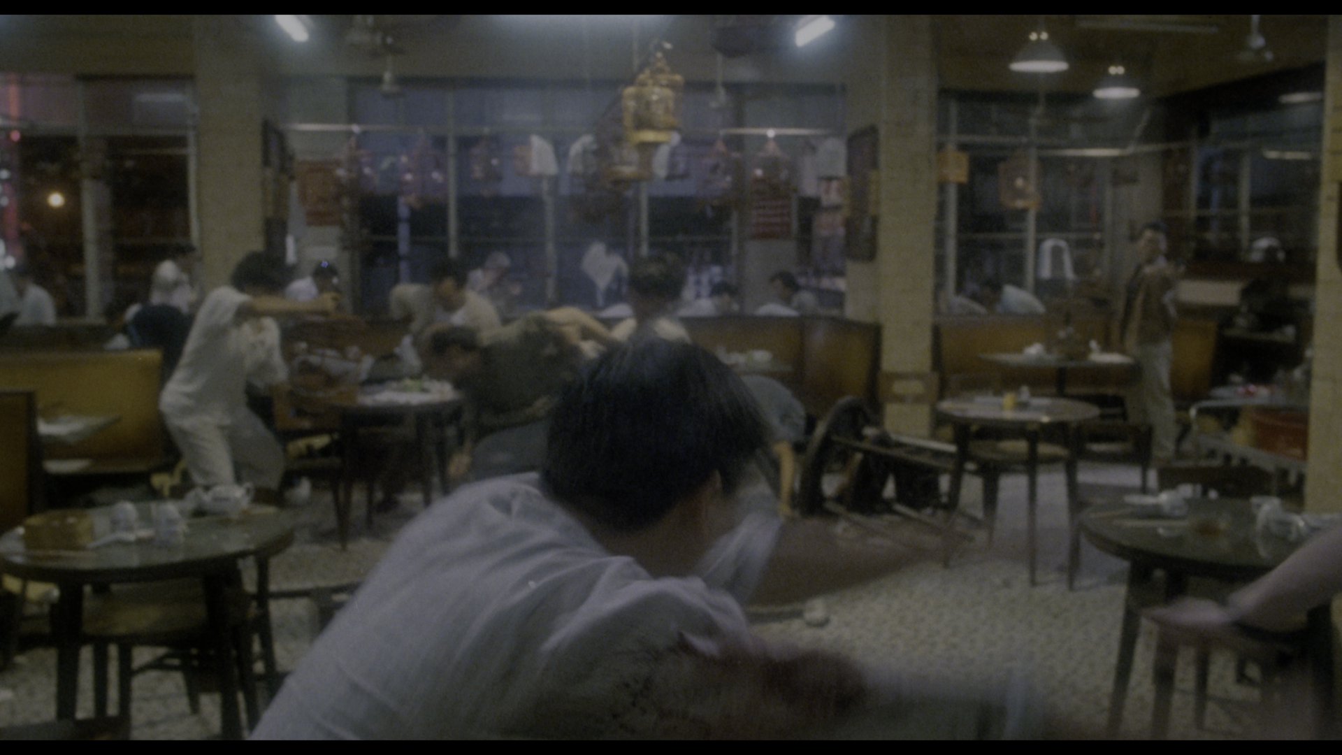 辣手神探 (1992) [tmdb=11782].mkv_000611.275.png