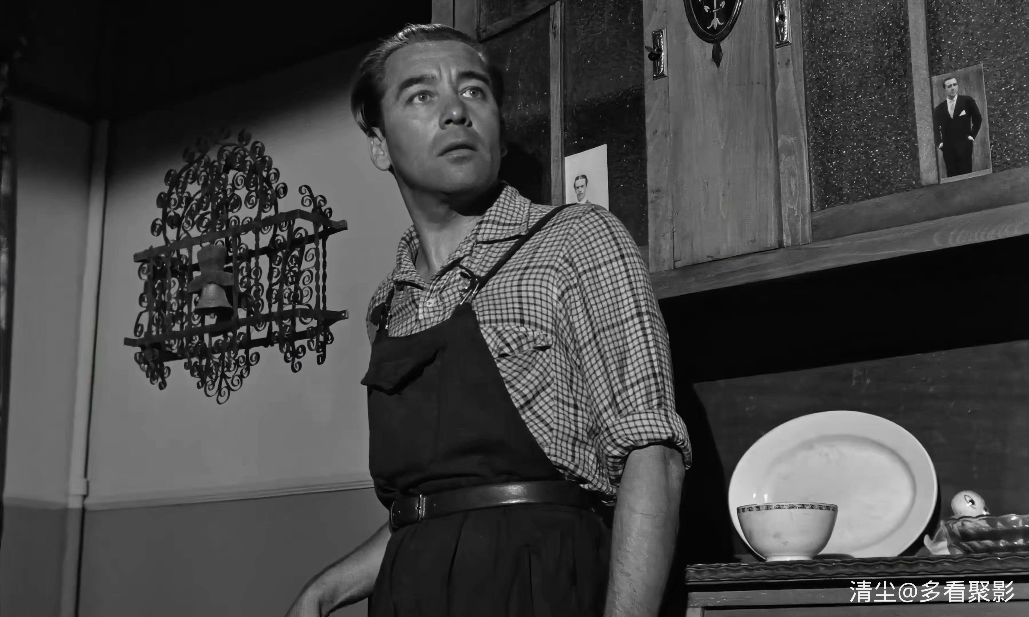 1957 影子部队 El batallón de las sombras.mkv_20260615_130957.968.jpg