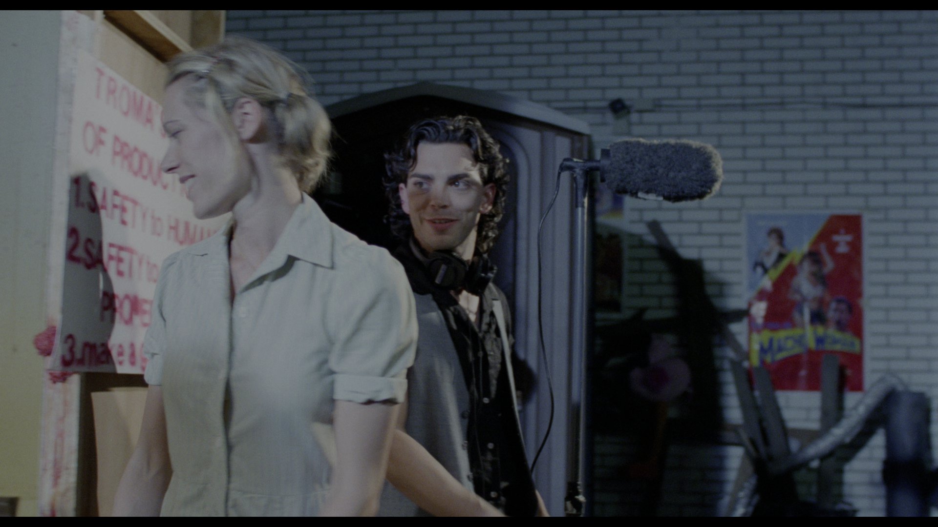 特罗马警报 (1999) [tmdb=14005].mkv_000335.947.png