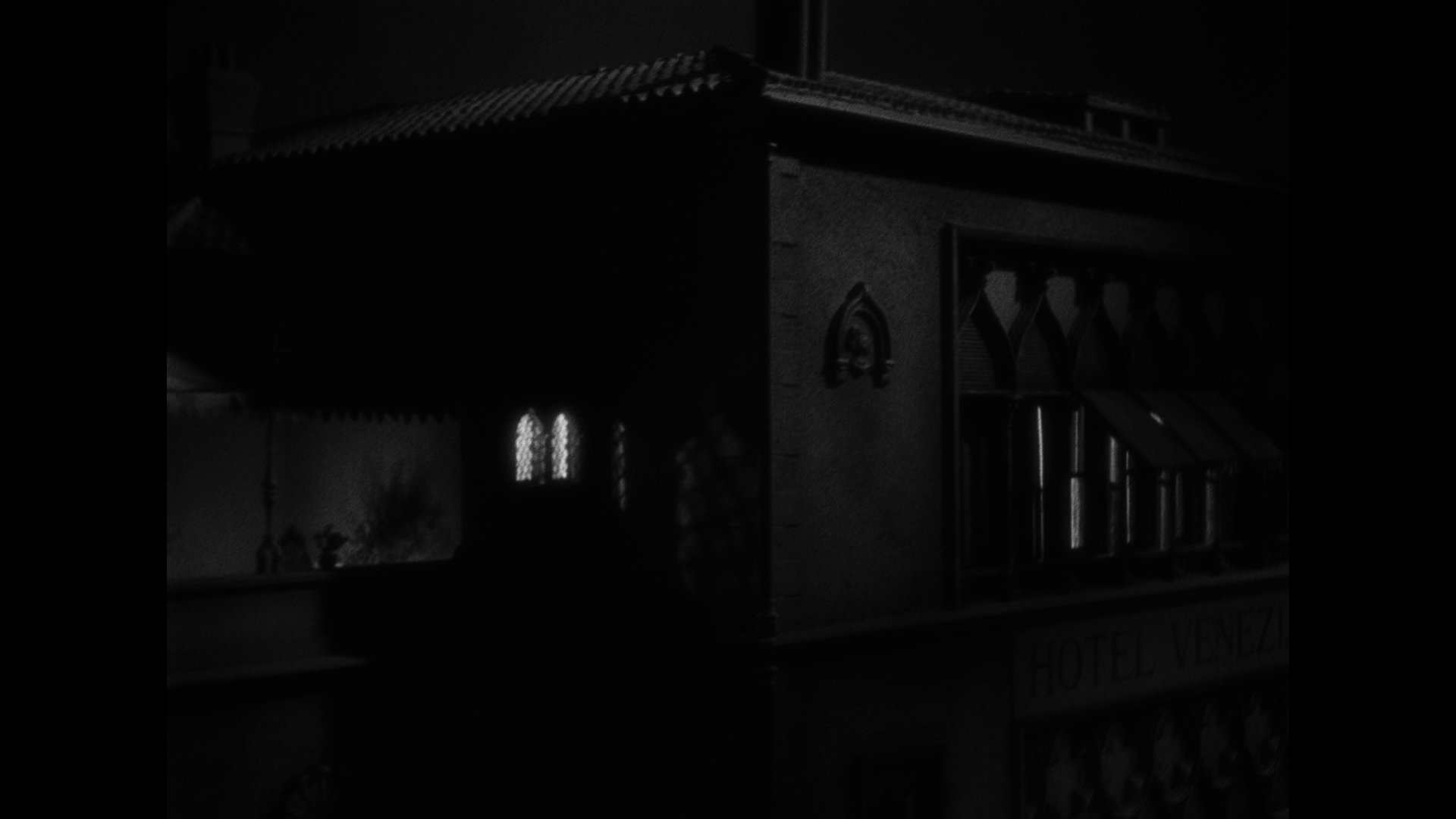 天堂里的烦恼 (1932) [tmdb=195].mkv_000342.958.png