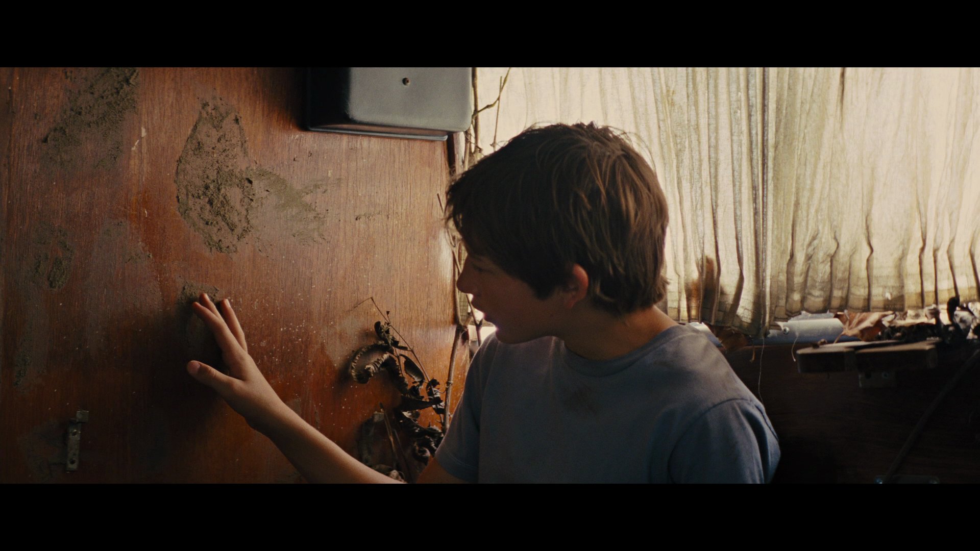 污泥 (2013) [tmdb=103731].mkv_000642.360.png